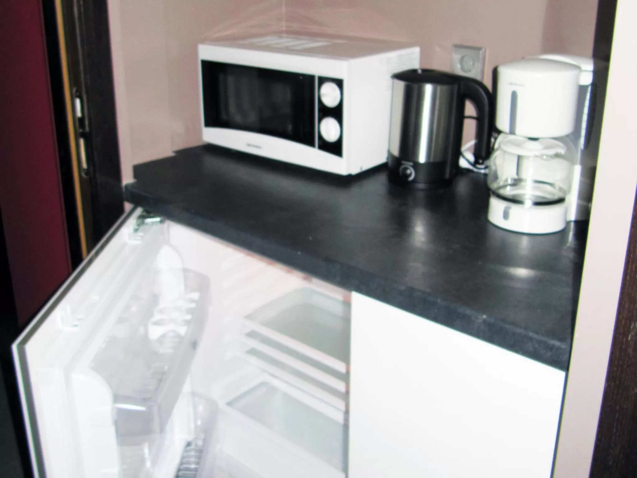 Coffee/tea facilities in Barcelona Fifteen central Aparthotel