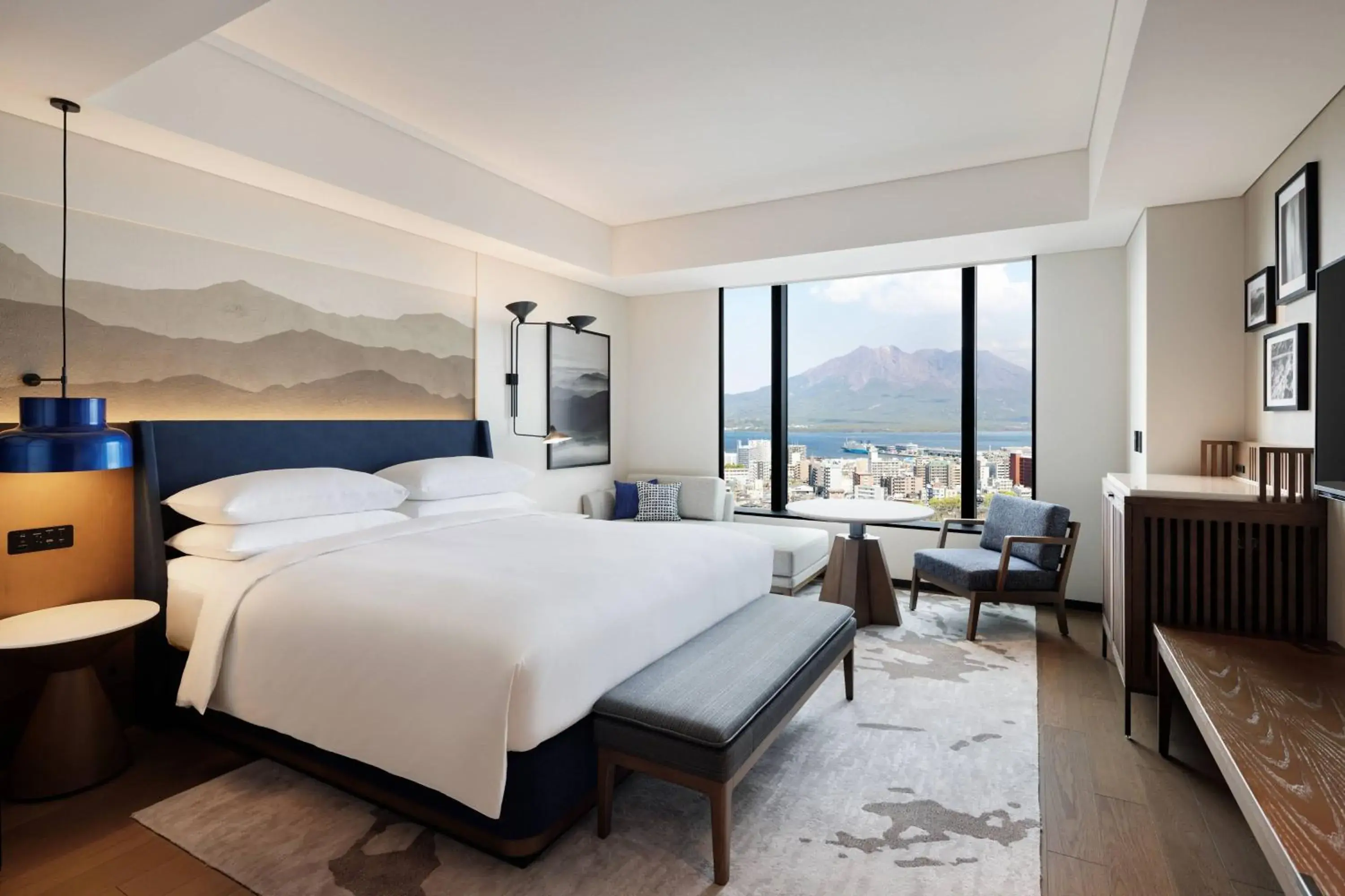 Club King Room with Sakurajima View and Club Lounge Access in Sheraton Kagoshima Club King Room with Sakurajima View and Club Lounge Access in Sheraton Kagoshima