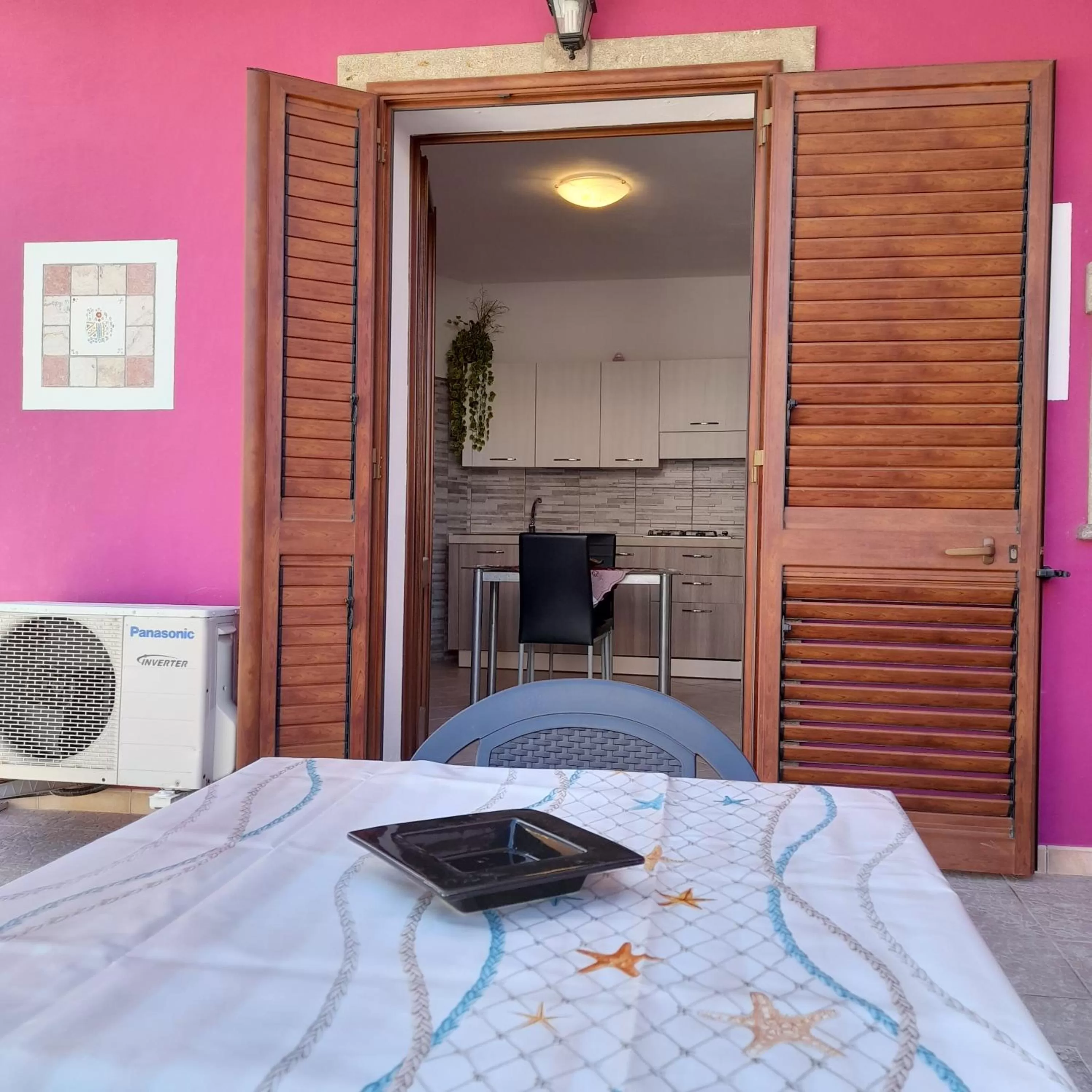 Kitchen or kitchenette in La Fortezza casa vacanze & appartament