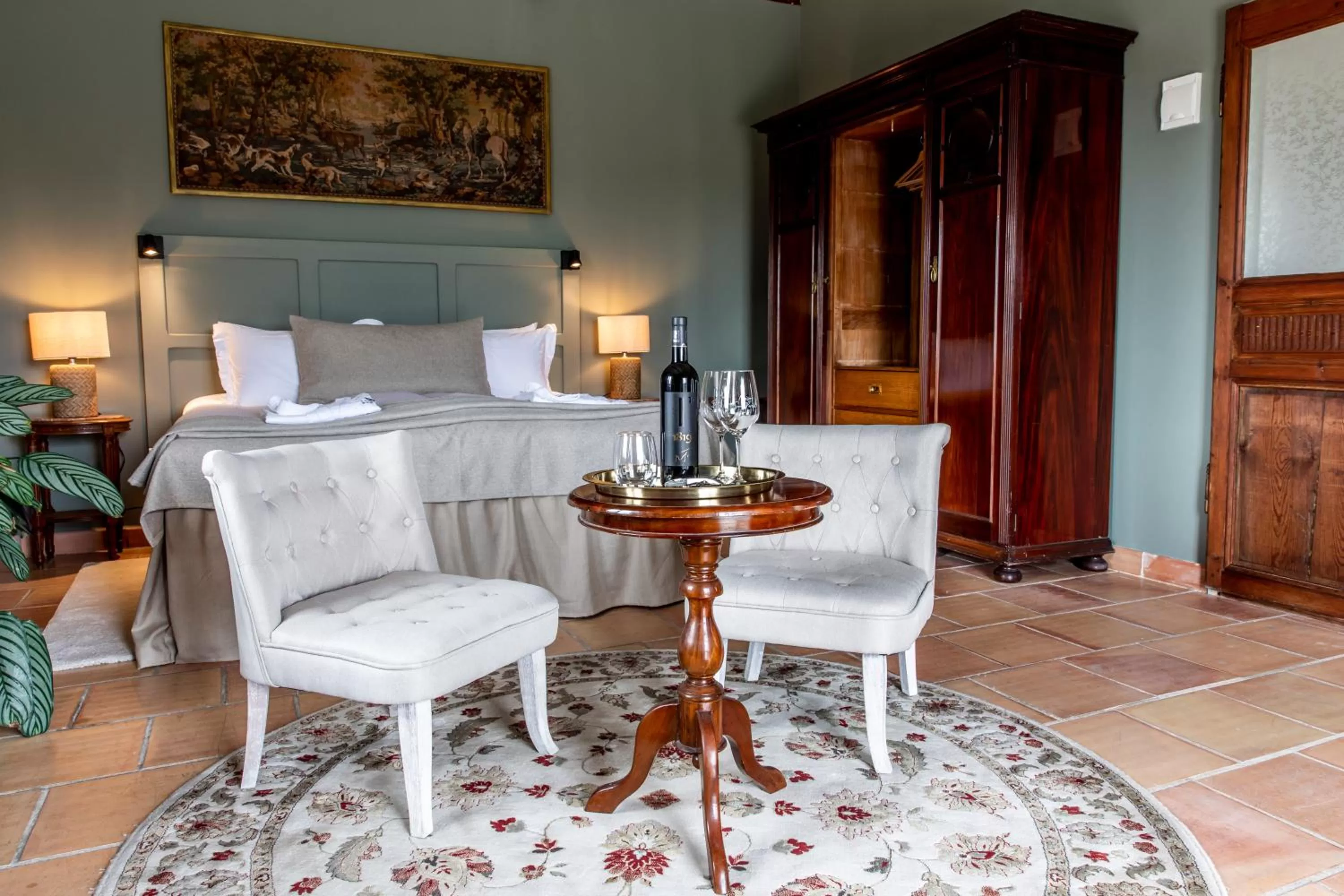 Bed in Domaine Rabiega - Vineyard and Boutique hotel