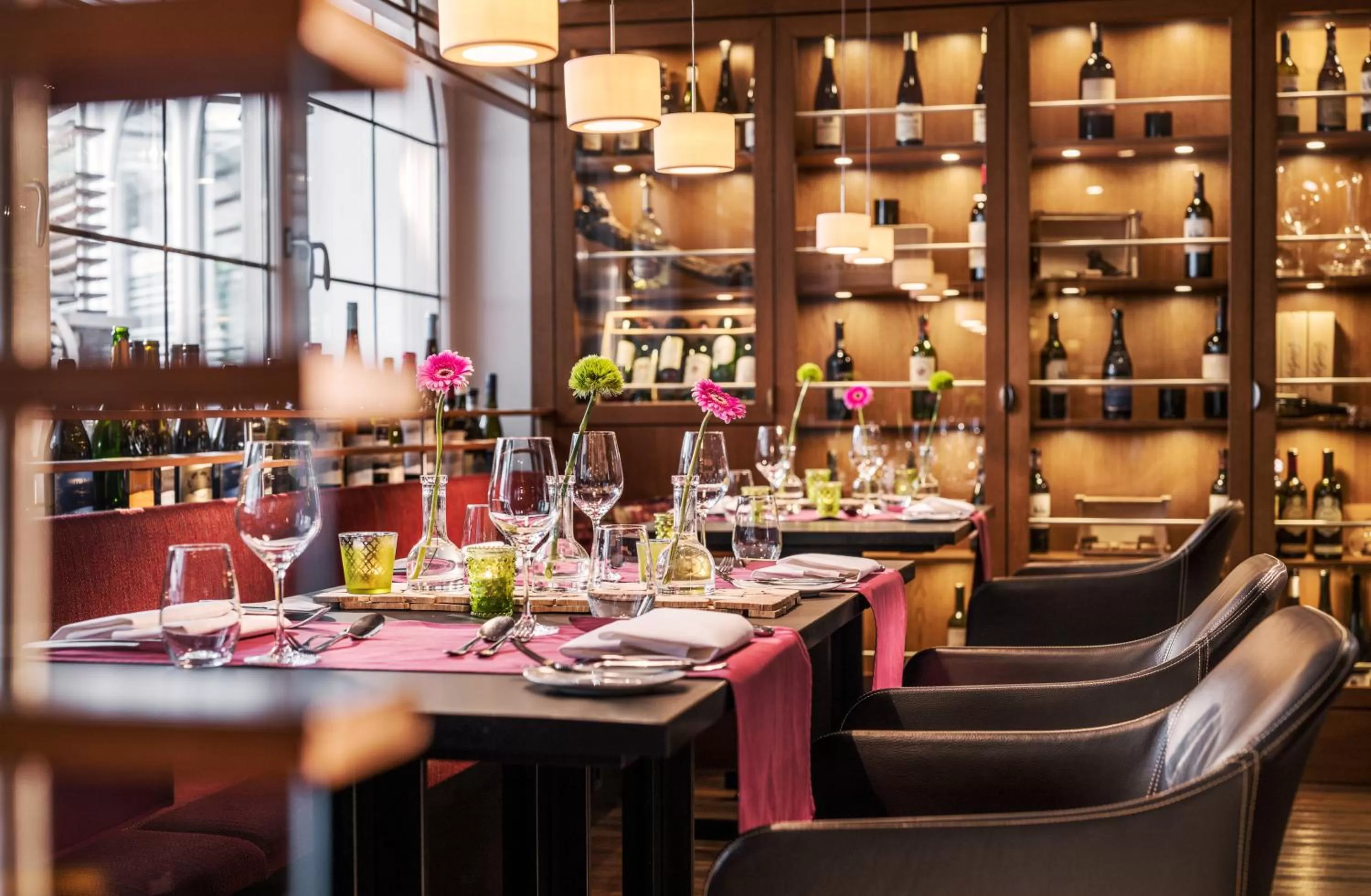 Restaurant/places to eat in Romantik Berghotel Astenkrone