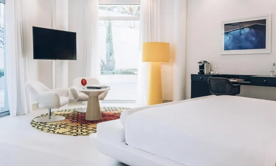 Bed, TV/Entertainment Center in Iberostar Grand Portals Nous