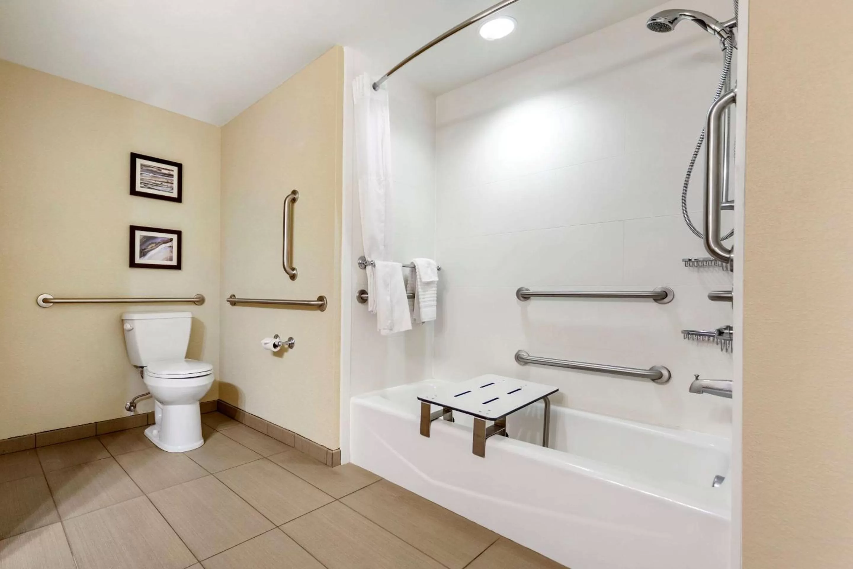 Bathroom in Comfort Inn & Suites Sidney I-80