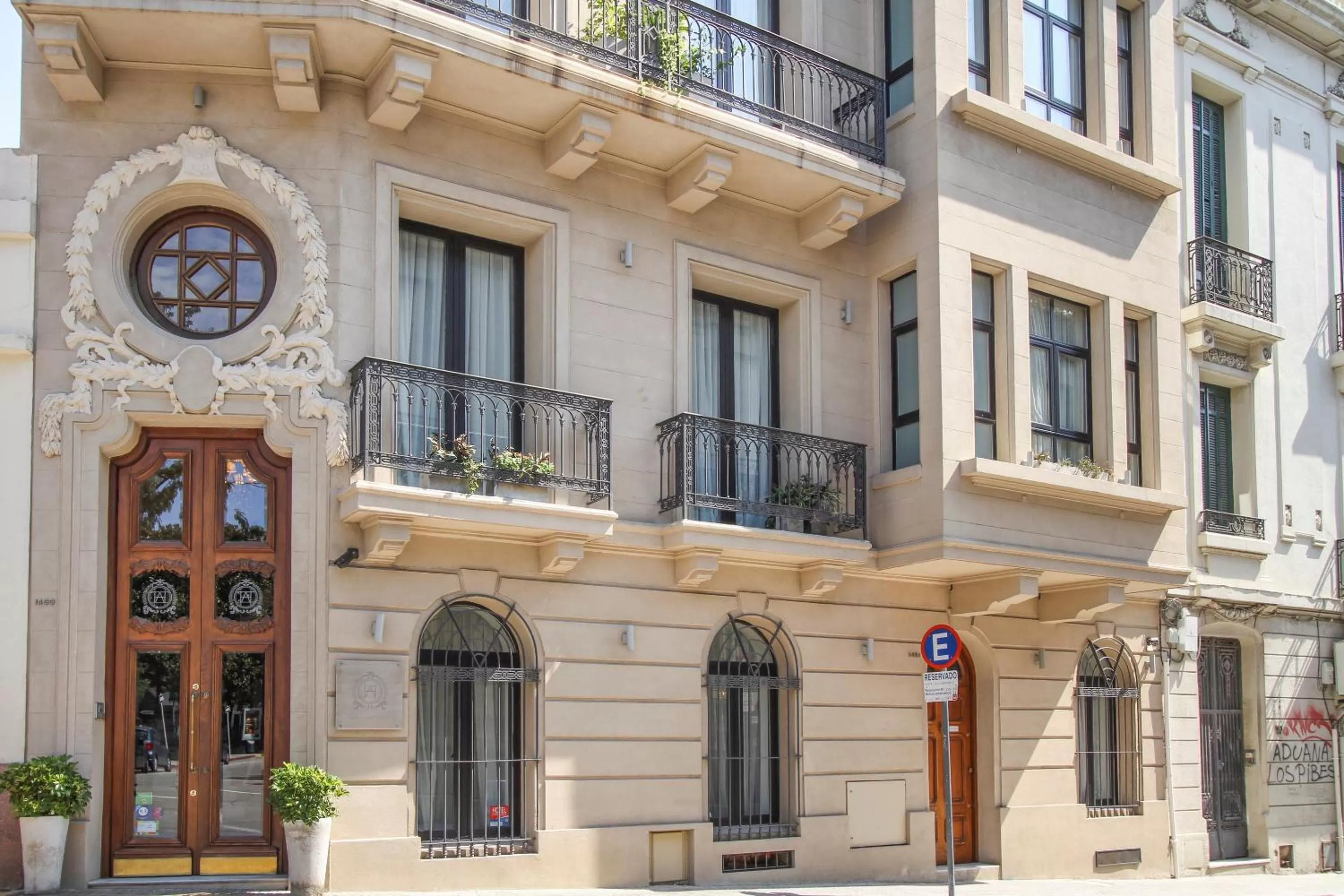 Property building in Alma Histórica Boutique Hotel