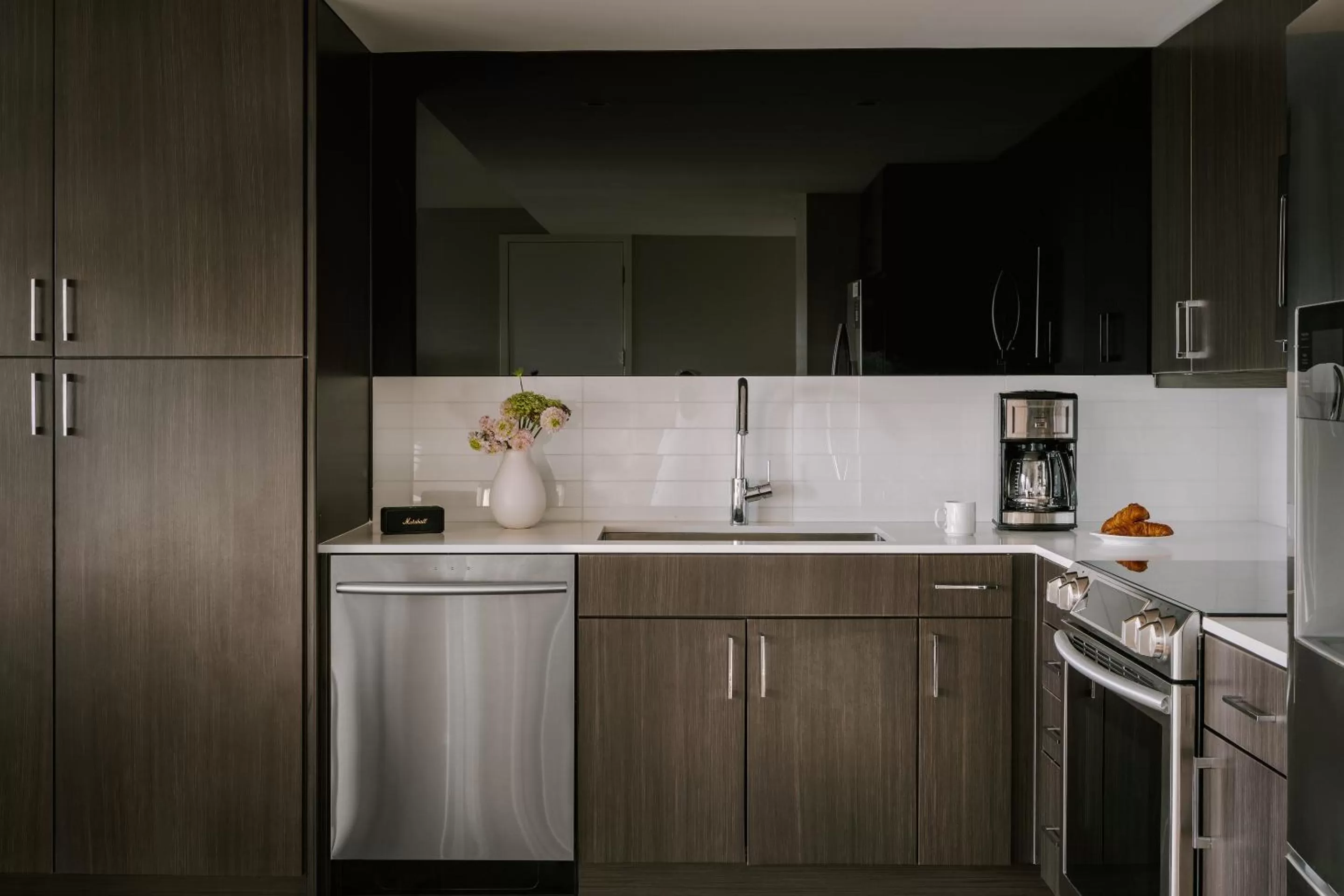 Two-Bedroom Apartment in Commerce