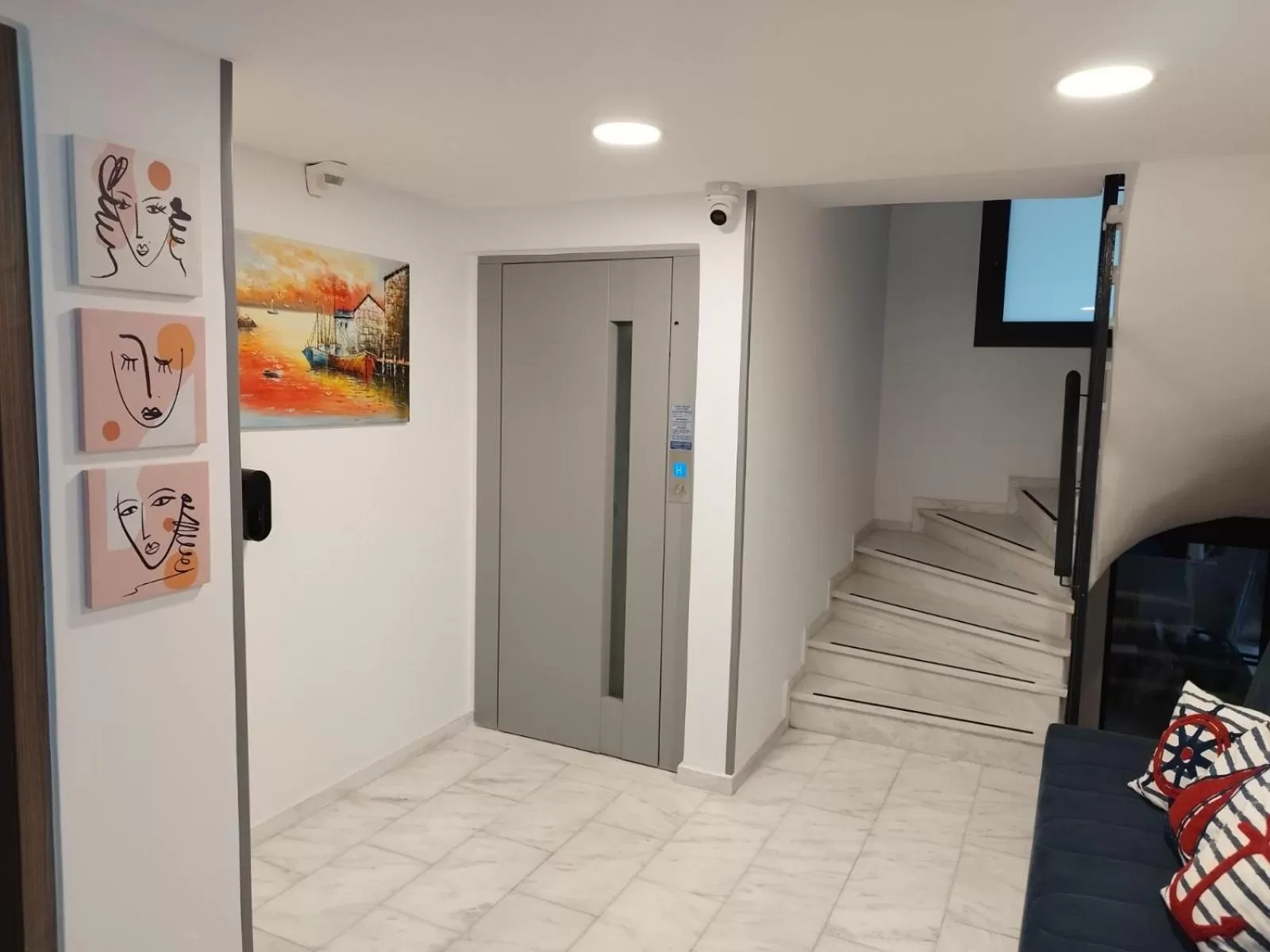 Property building in Exarchia House Project