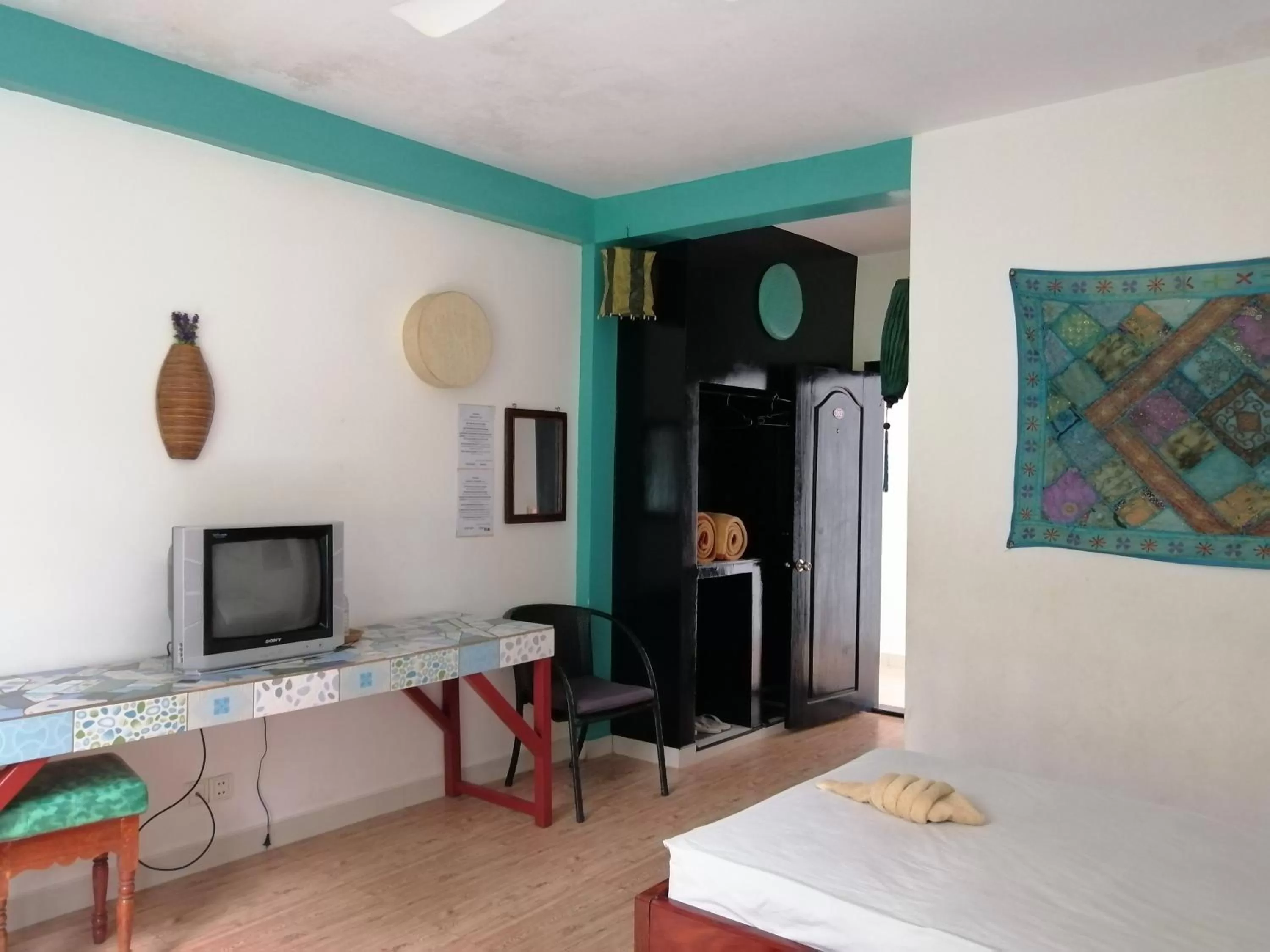 TV/Entertainment Center in Hotel de la Plage