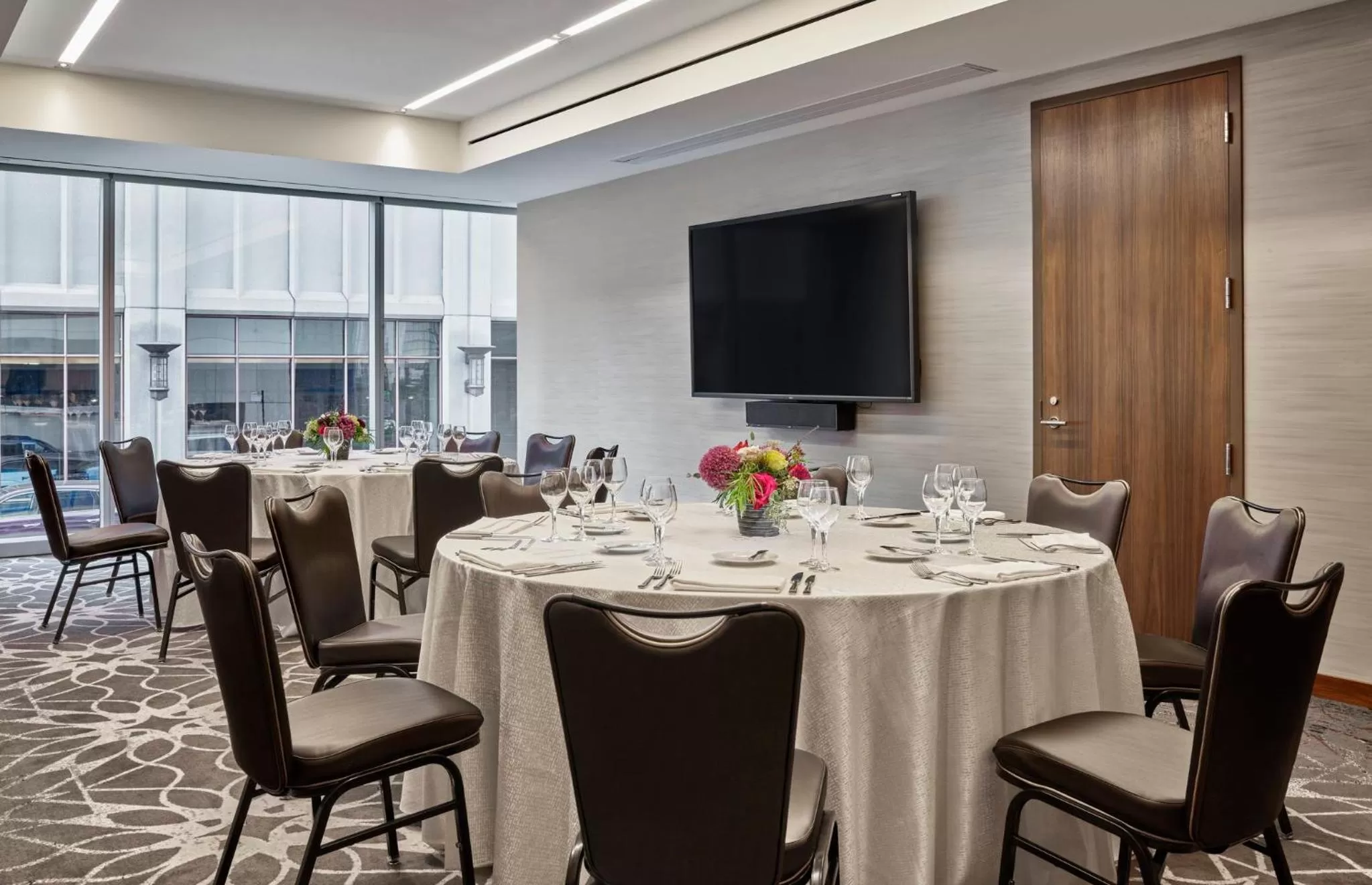 Meeting/conference room in Loews Chicago Hotel