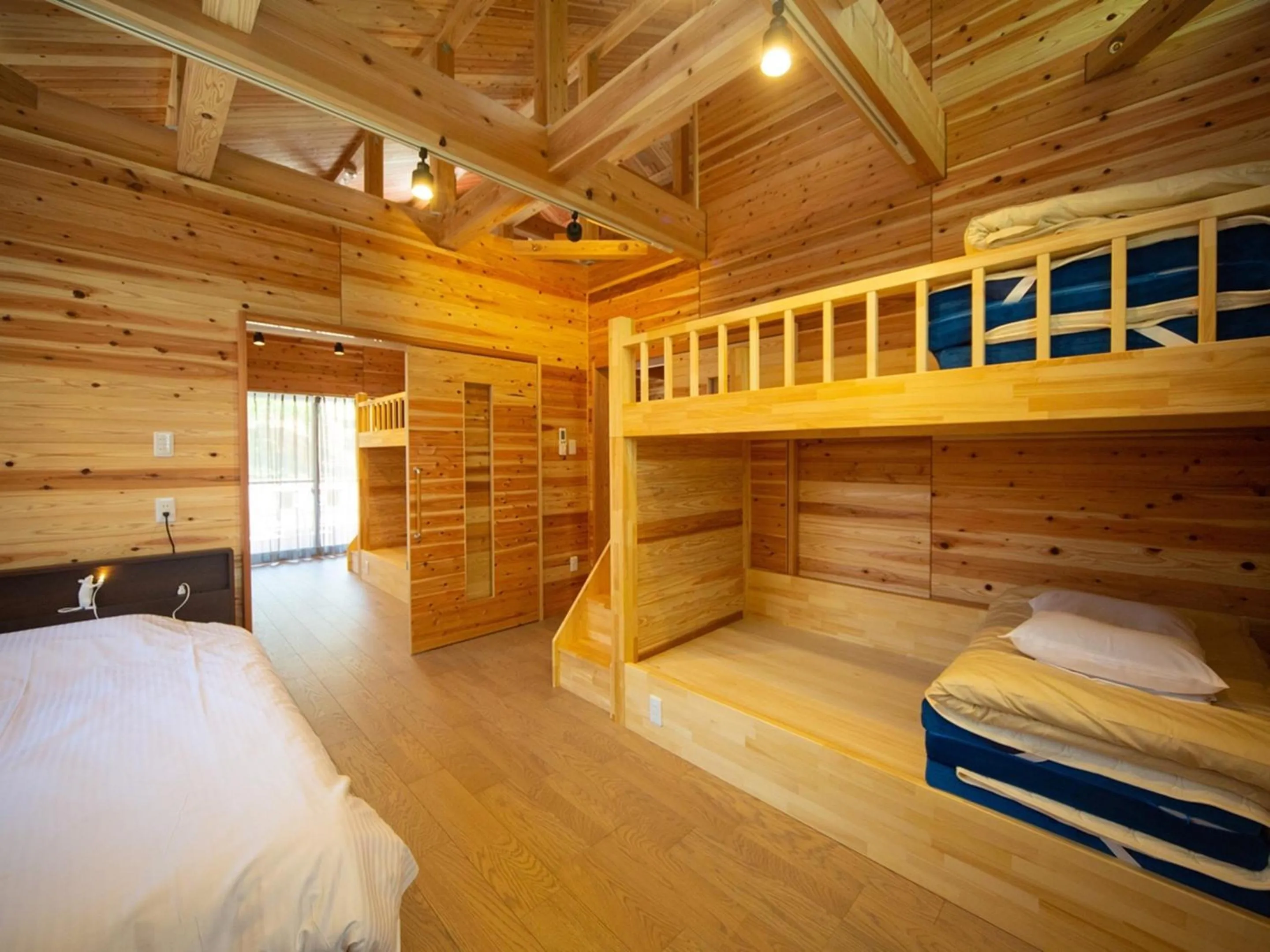 Photo of the whole room, Bed in Matsue Forest Park