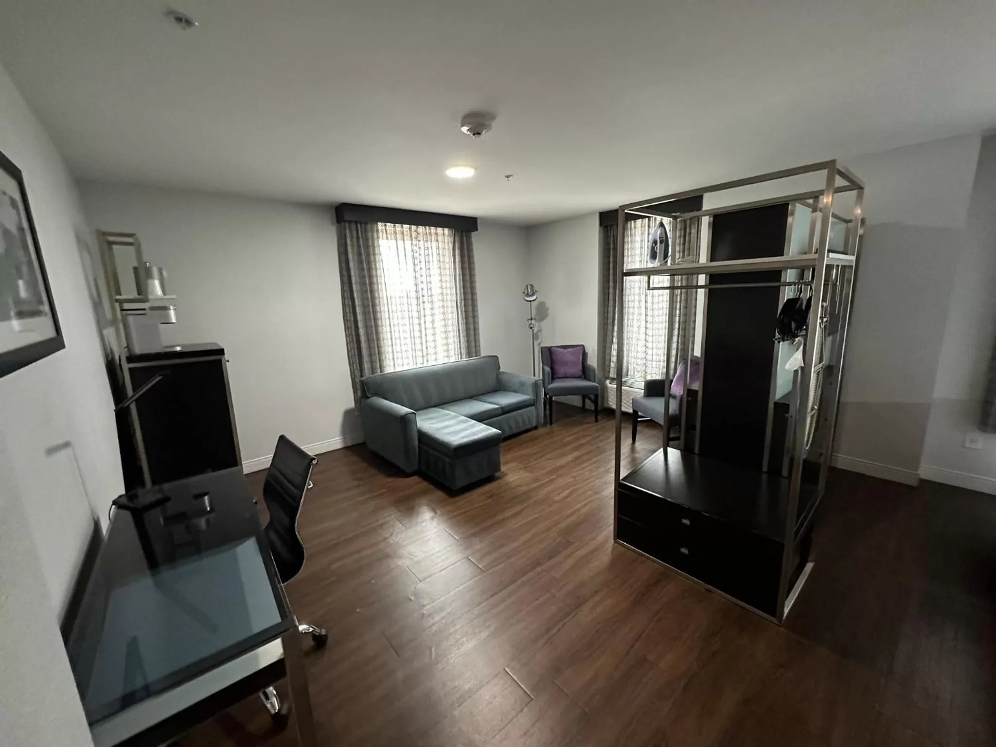 Bed in Holiday Inn Express - Dallas Downtown by IHG