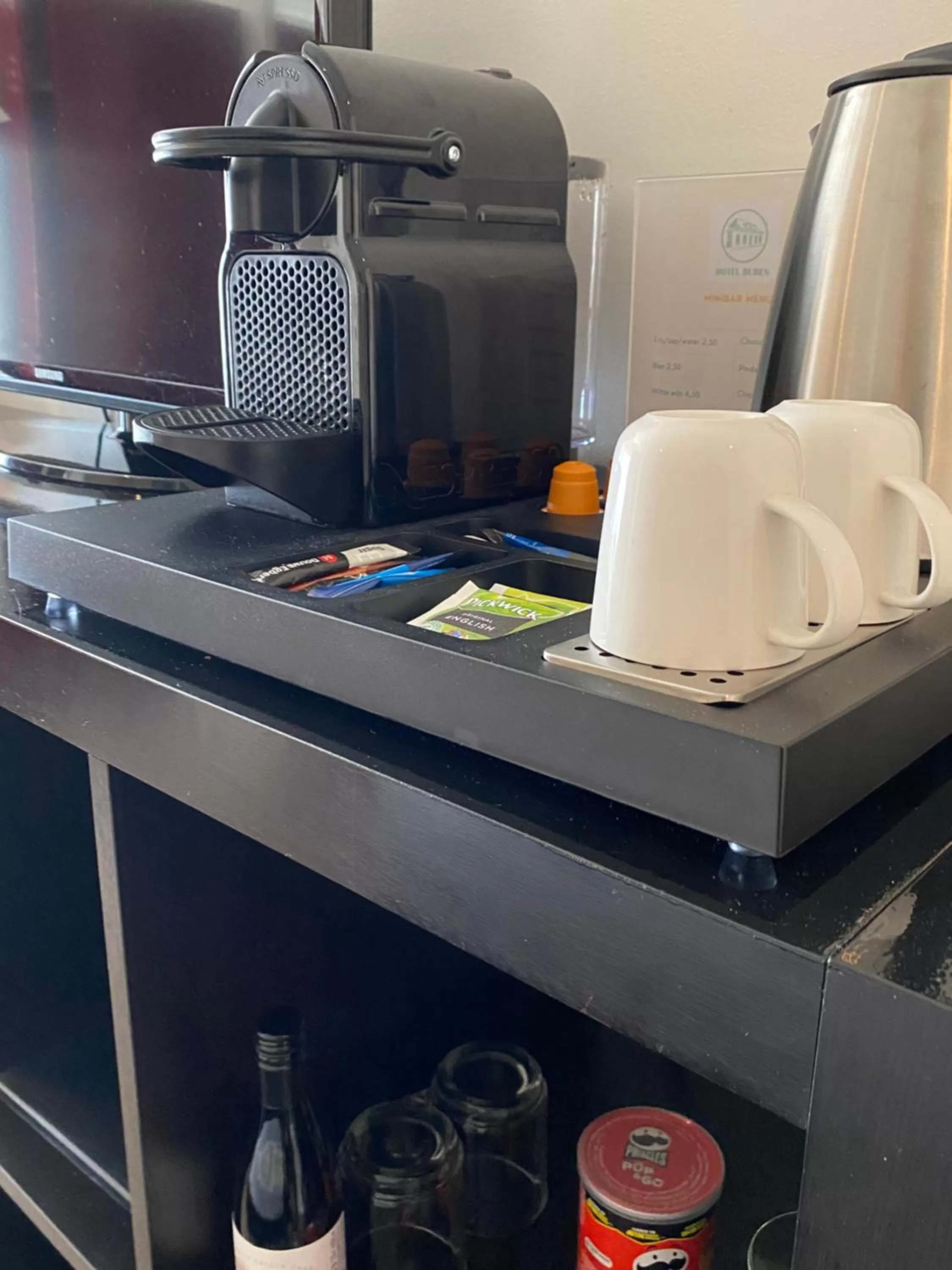 Kitchen/Kitchenette in Hotel Buren