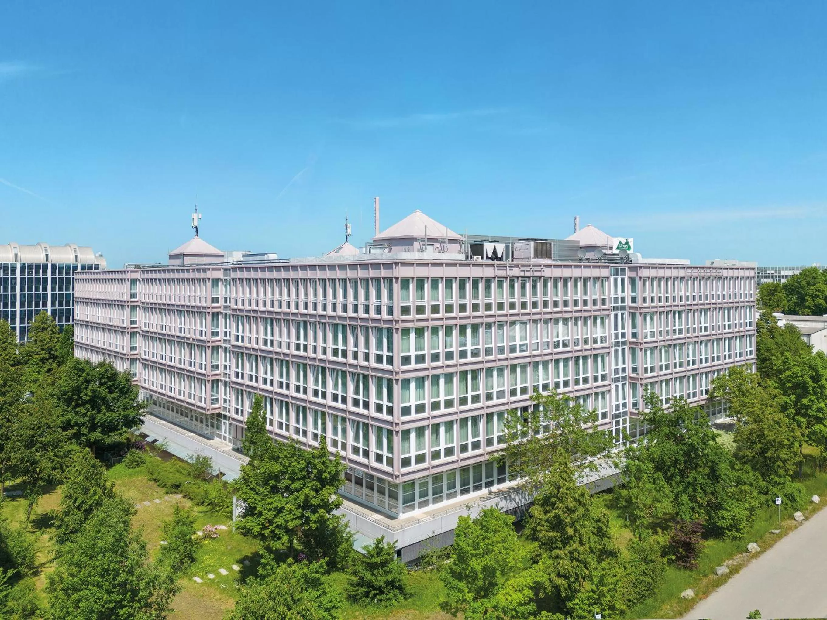 Property building in Styles Hotel München Messe