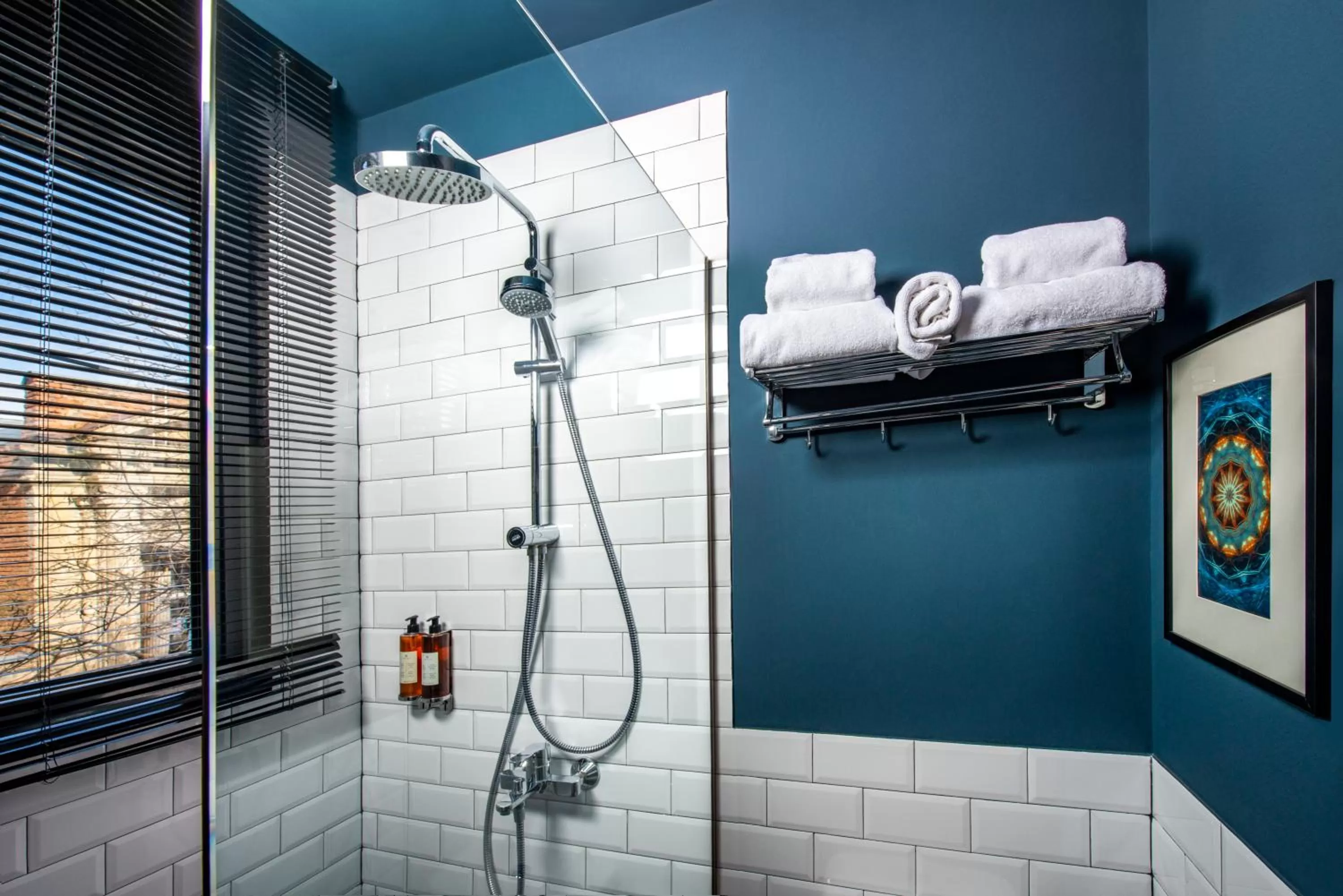 Bathroom in Communal Hotel Sololaki