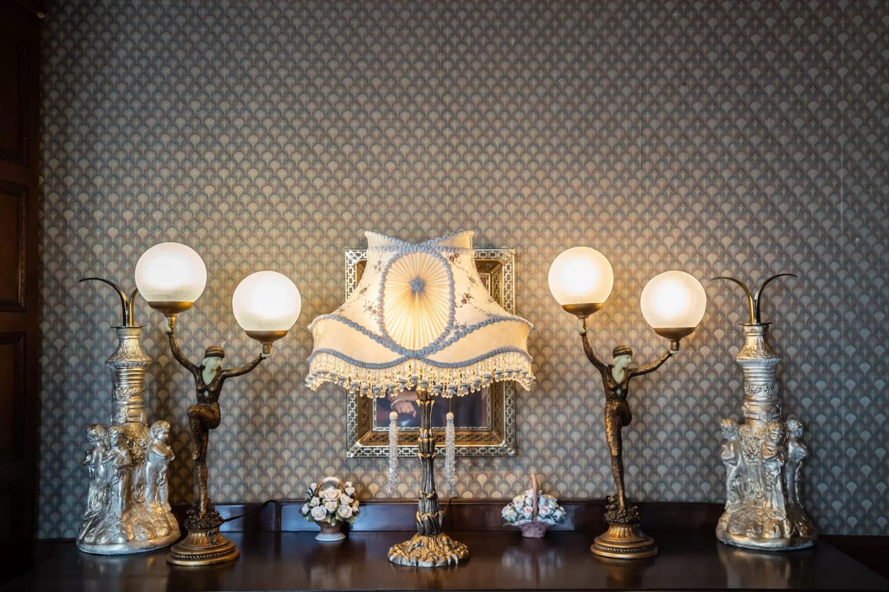 Seating area in Amsterdam Castle NY