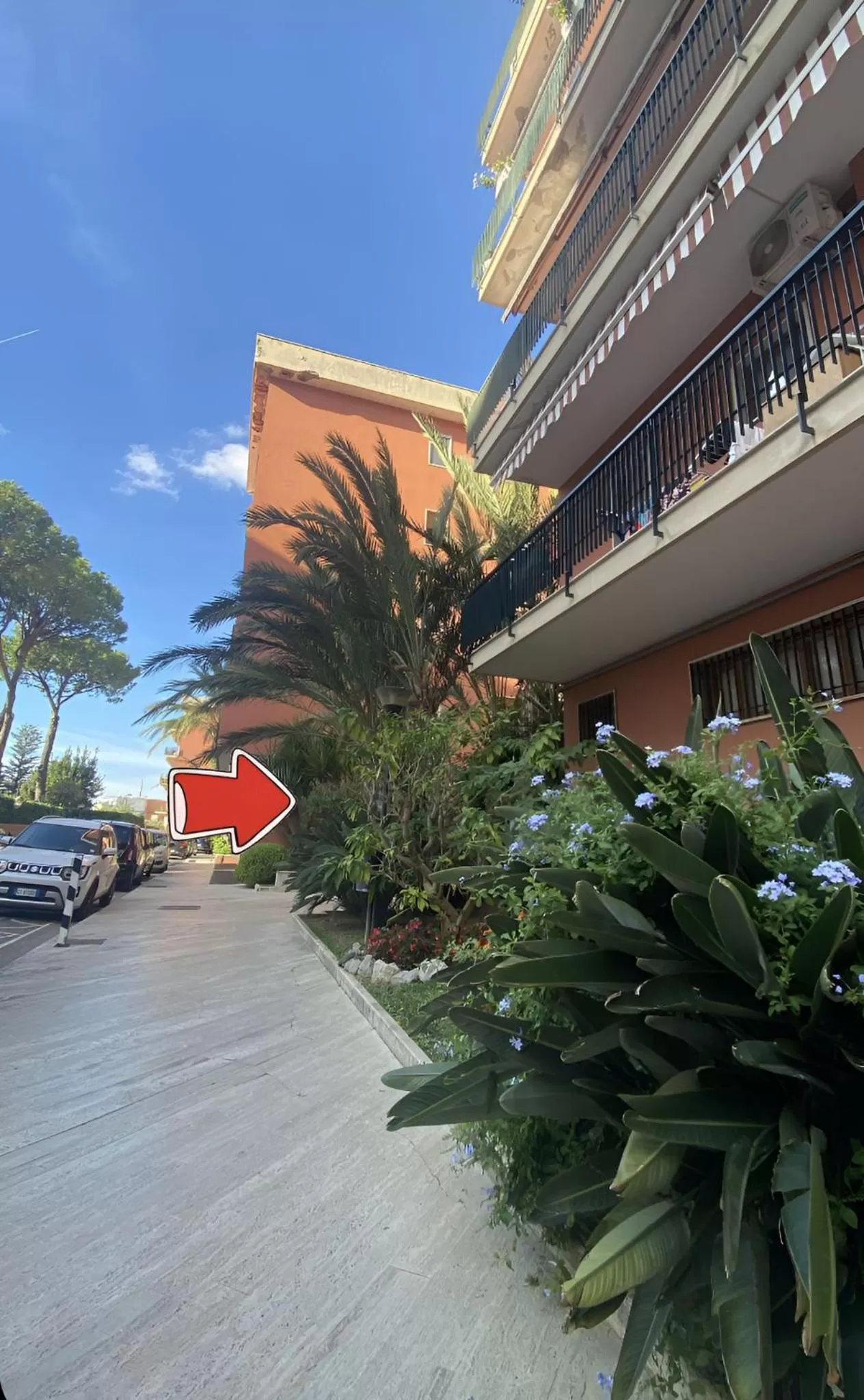 Property Building in Sorrento B&amp;D Rooms