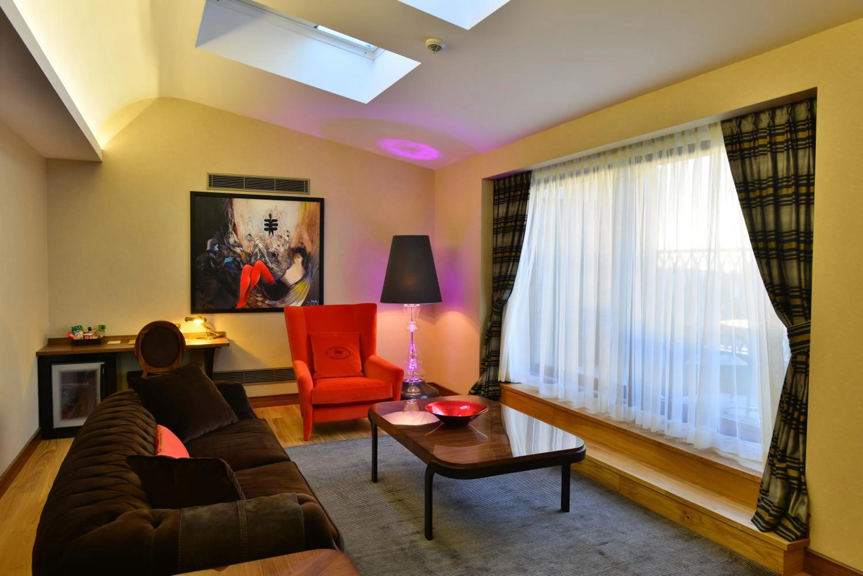 Day in Warwick Ankara