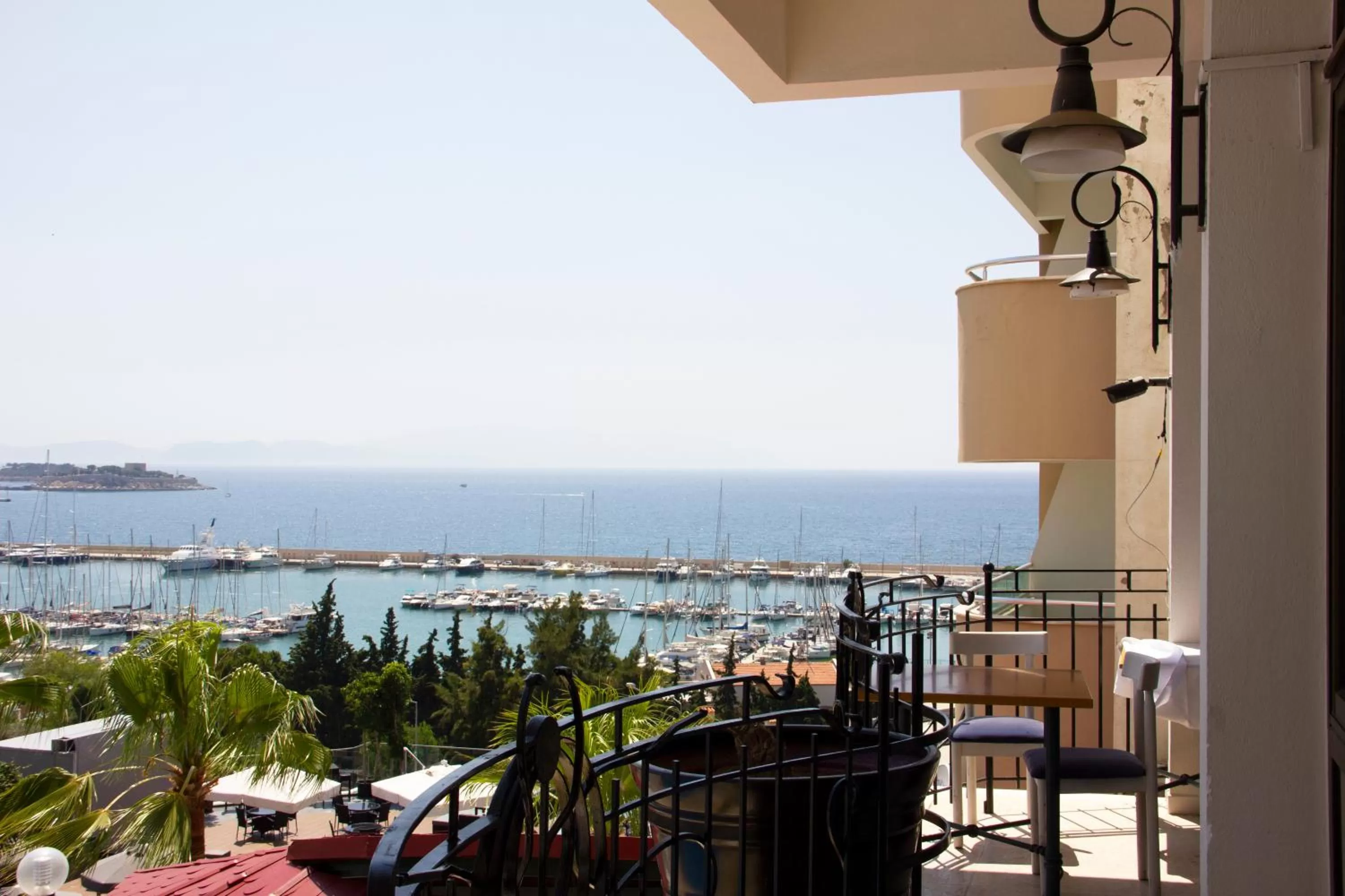 Balcony/Terrace in Suhan Seaport Hotel