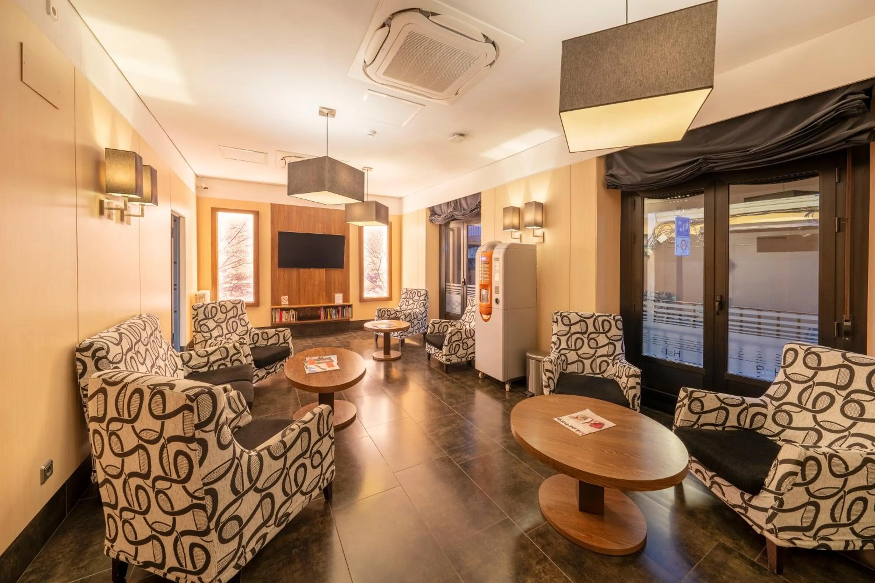 Property building in Hostal Ballesta