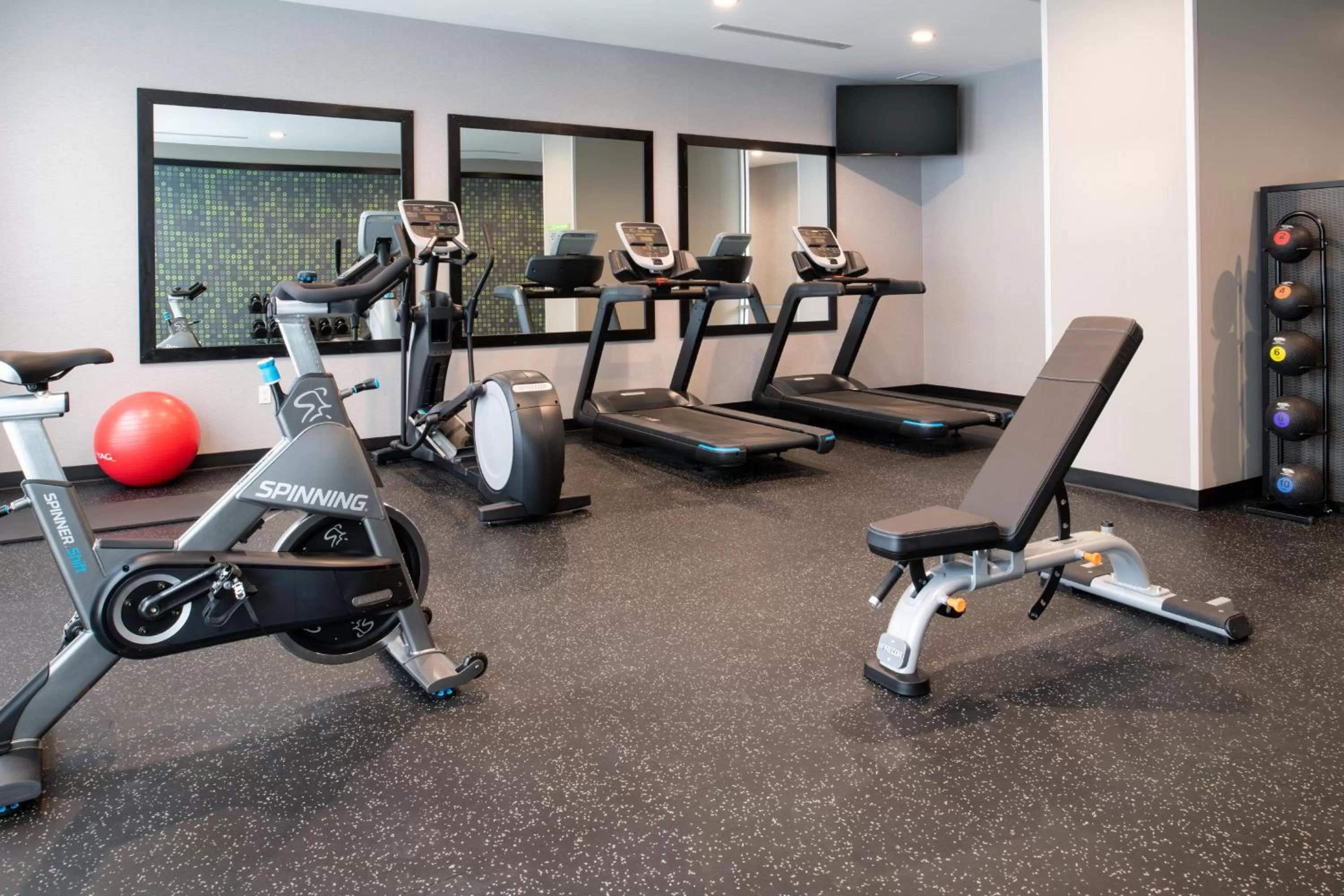 Fitness centre/facilities in La Quinta Inn & Suites by Wyndham Spokane Downtown