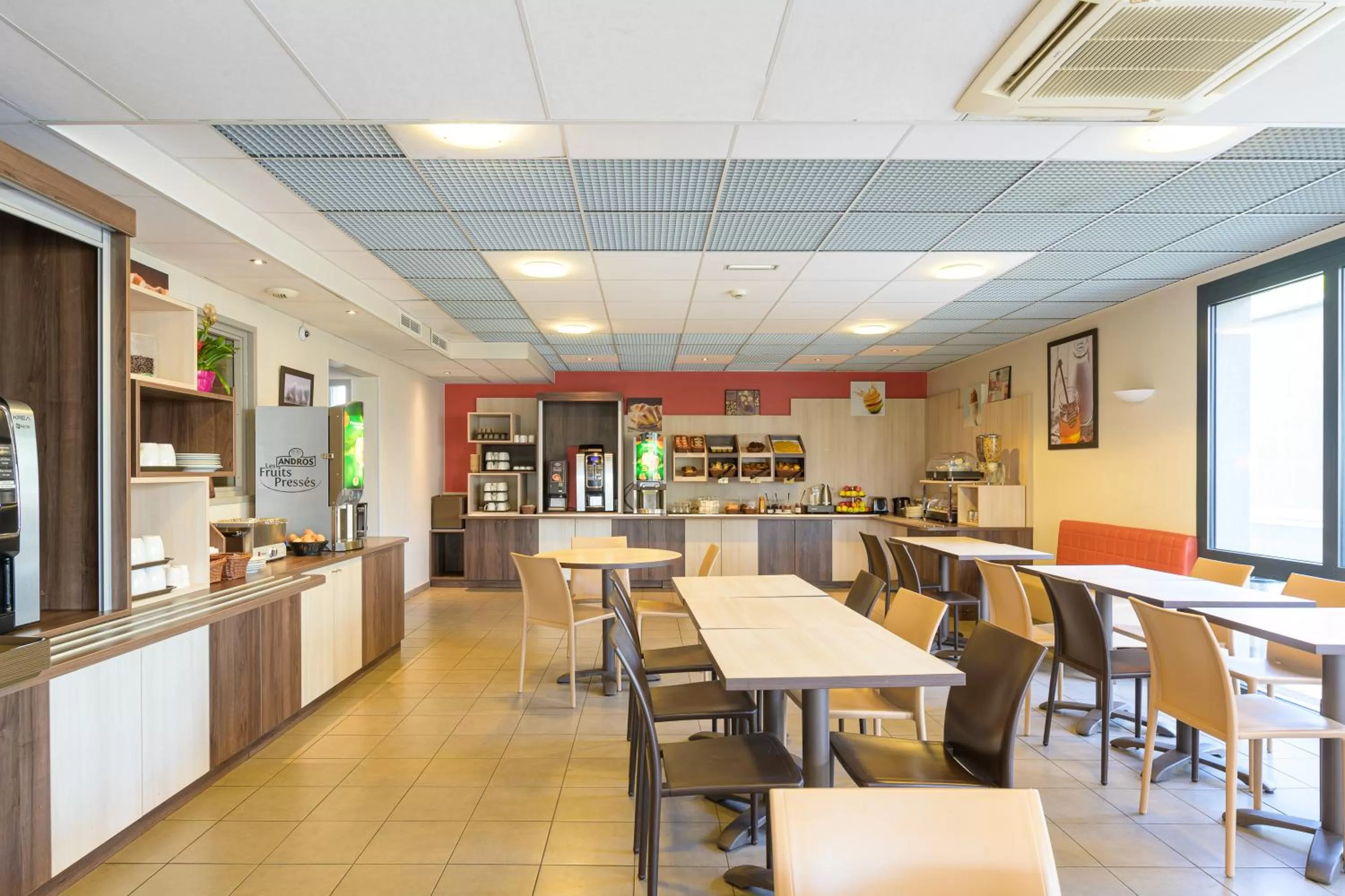 Breakfast in Ace Hôtel Paris Roissy