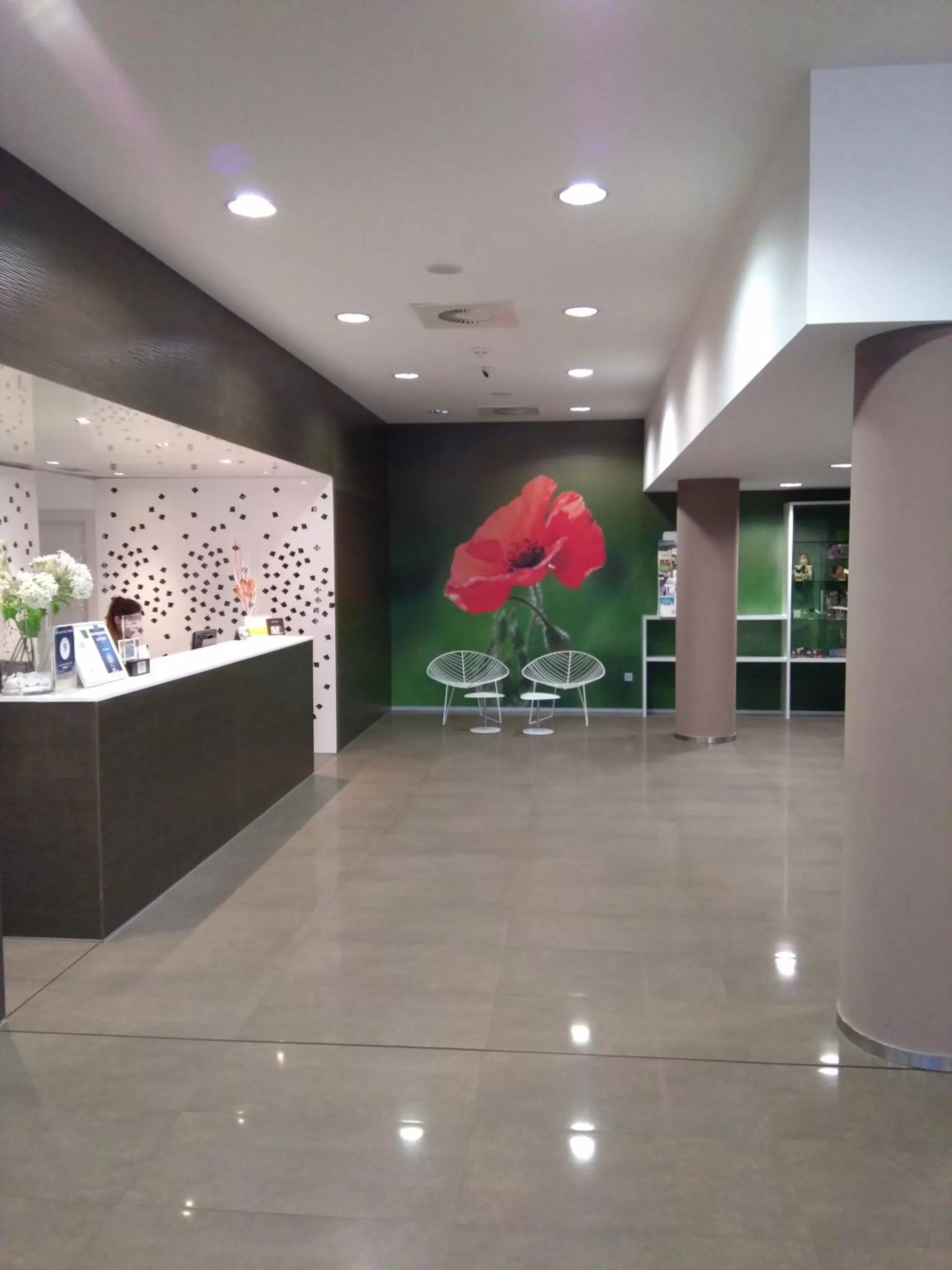 Lobby or reception in Sercotel Hola Tafalla