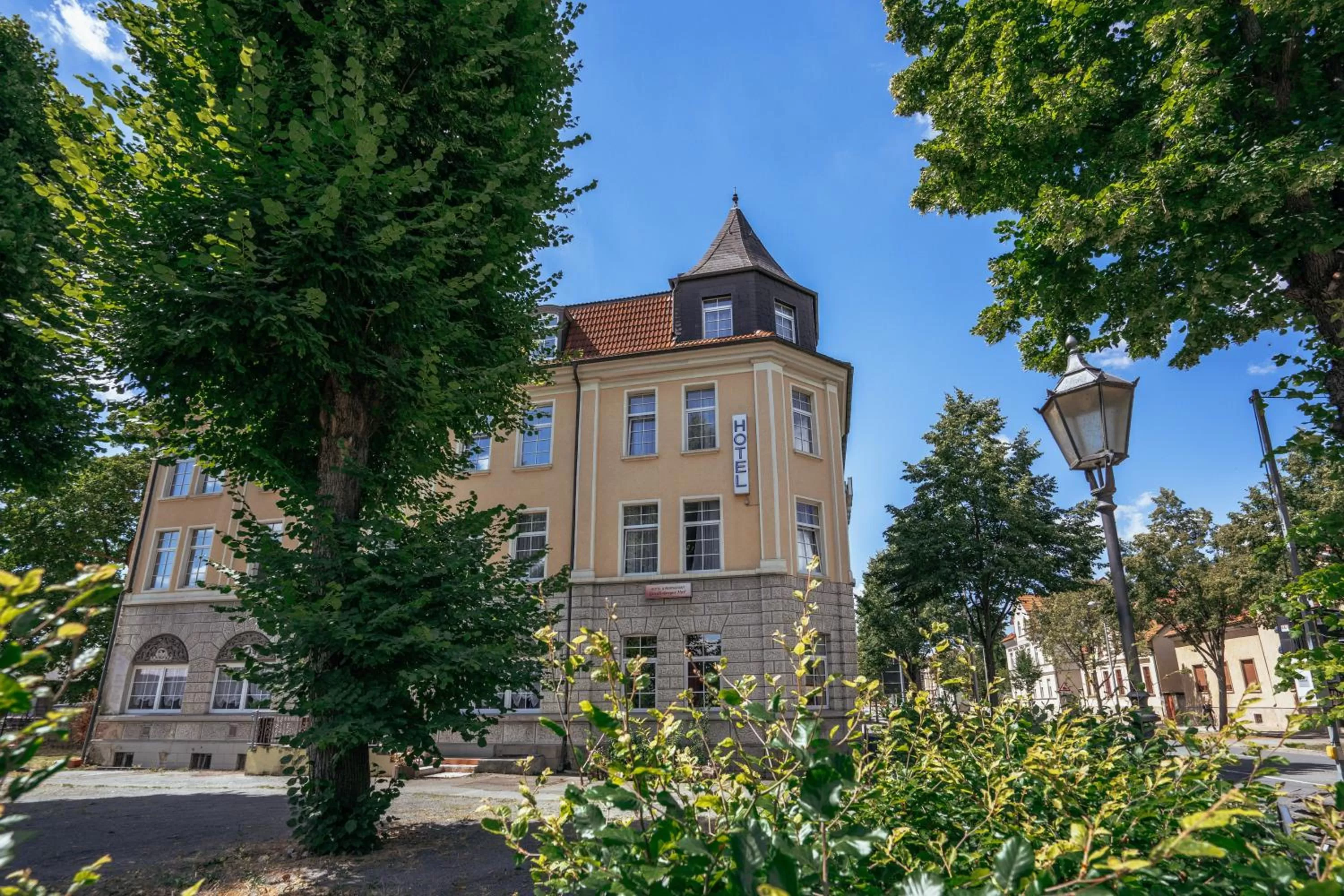 Property building in REGIOHOTEL Quedlinburger Hof Quedlinburg