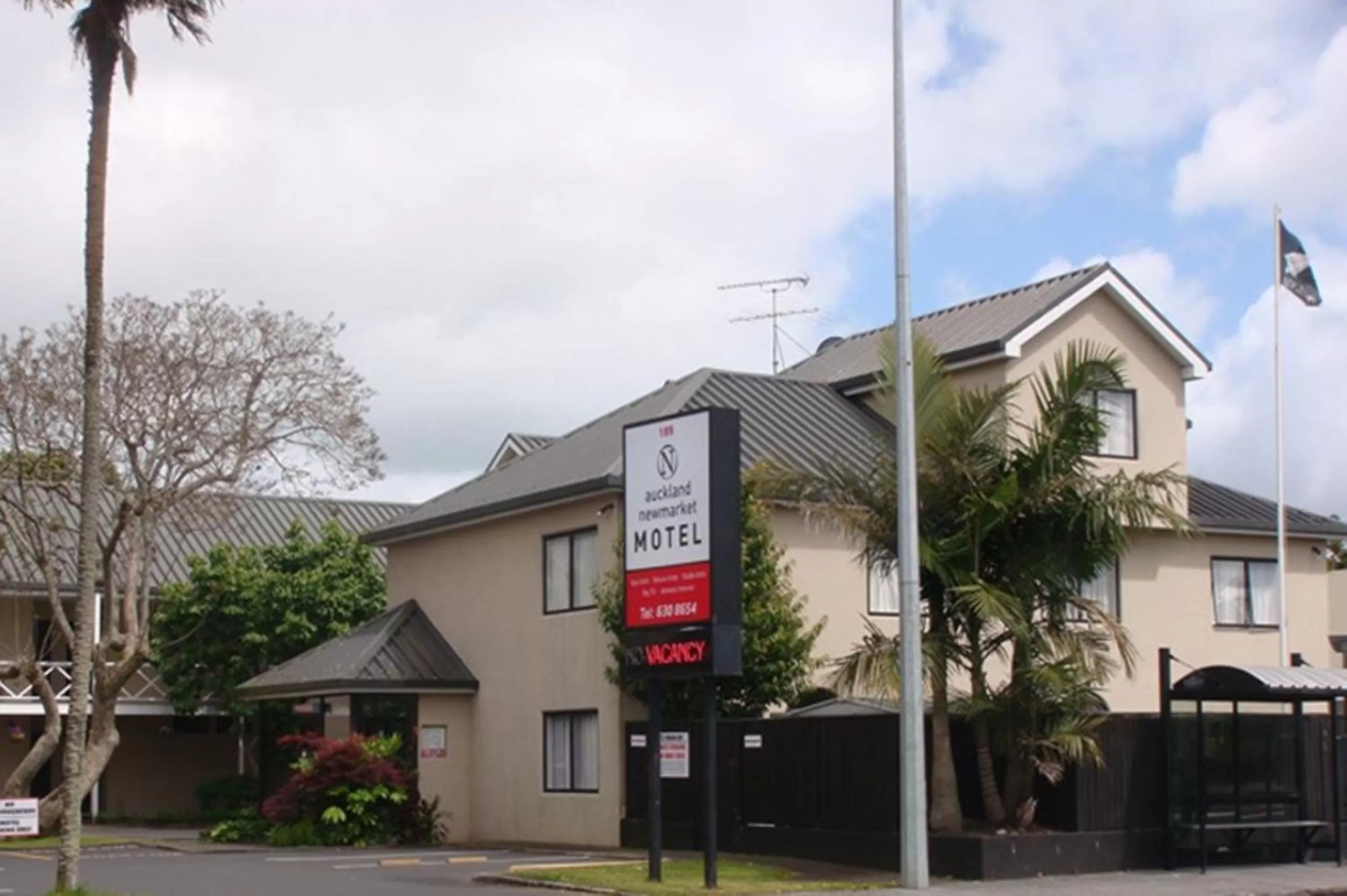 Property building in Auckland Newmarket Motel