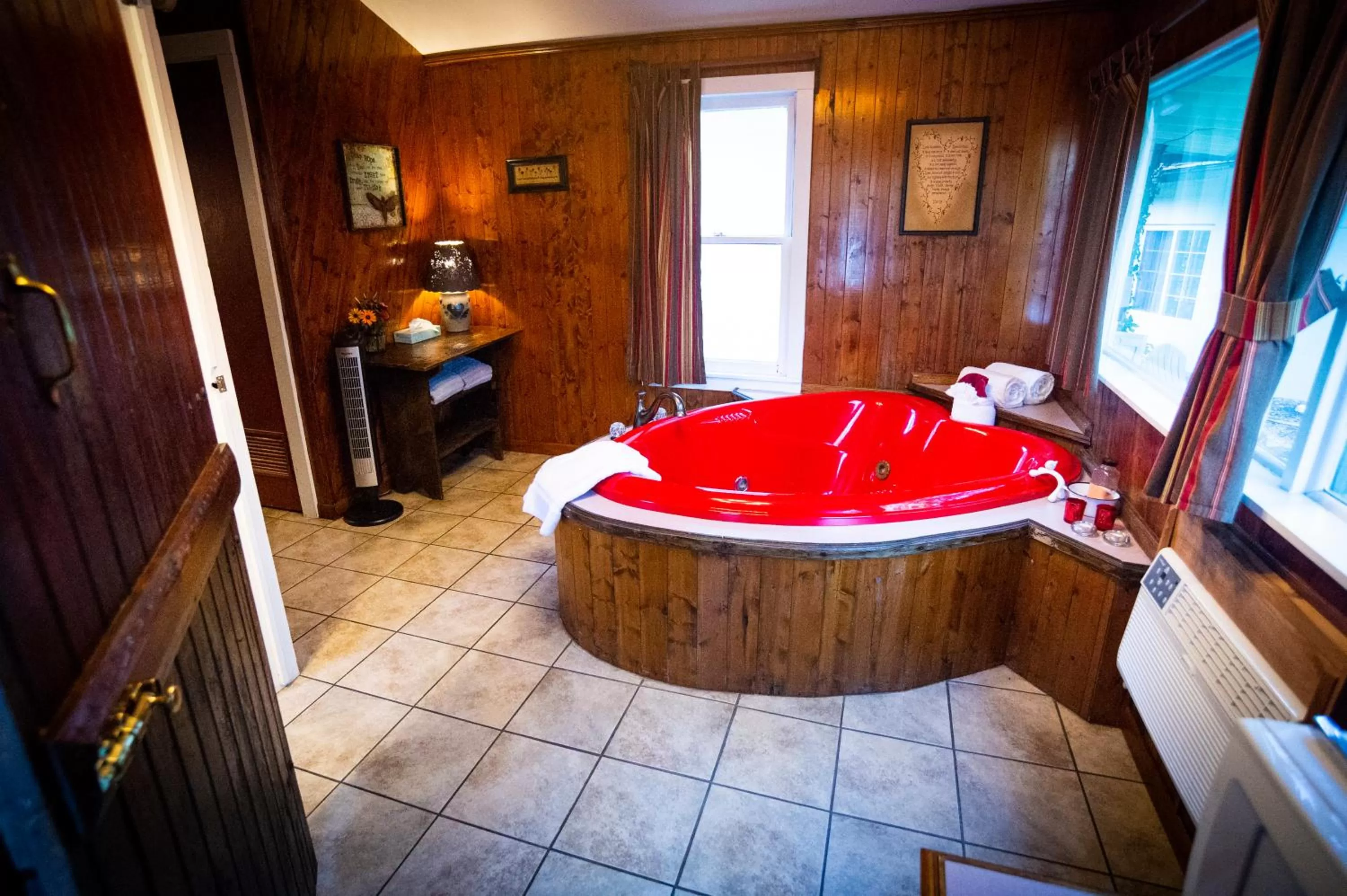 Sherwood Court Cottages