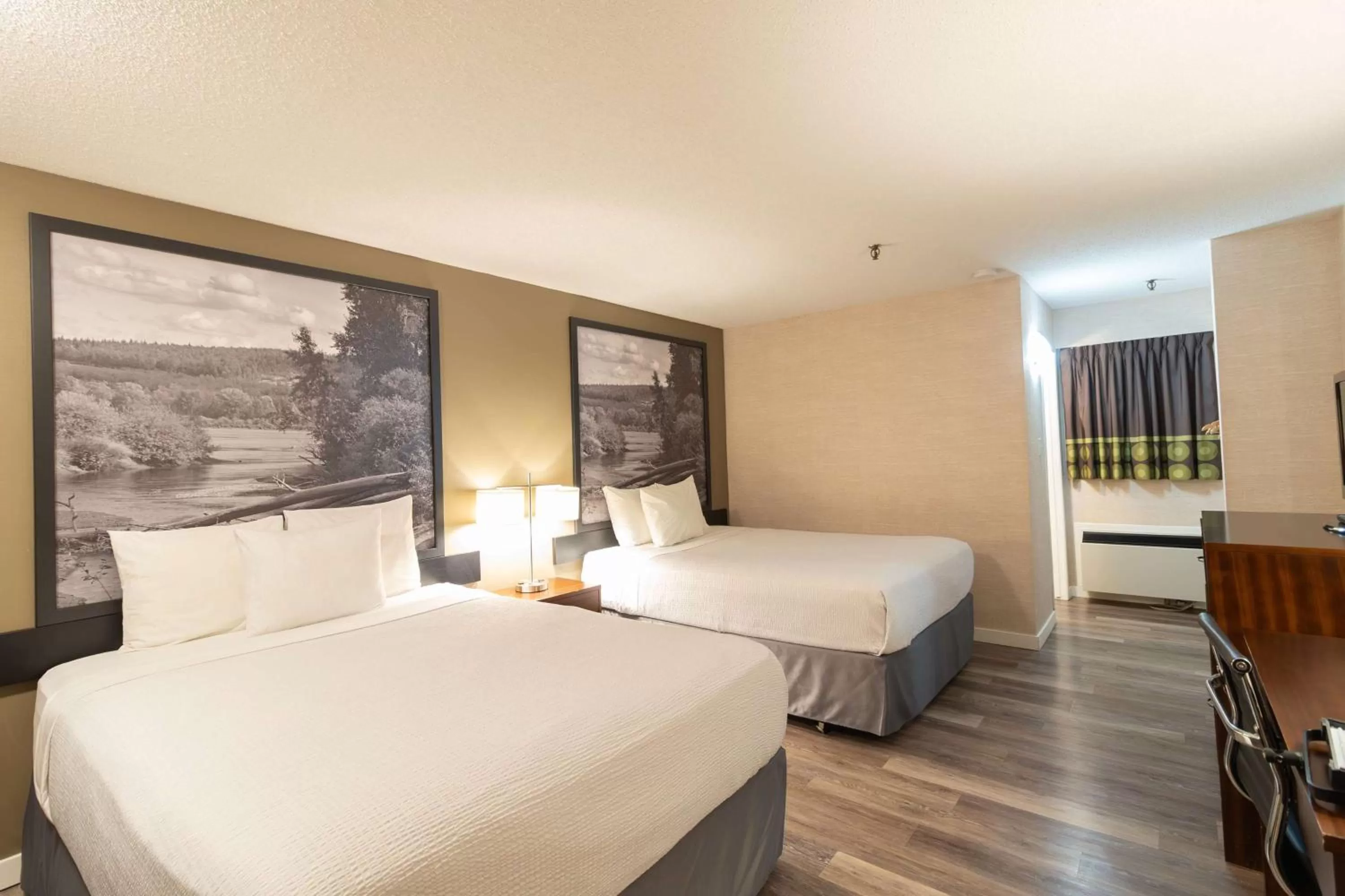 Photo of the whole room, Bed in Super 8 by Wyndham Prince George