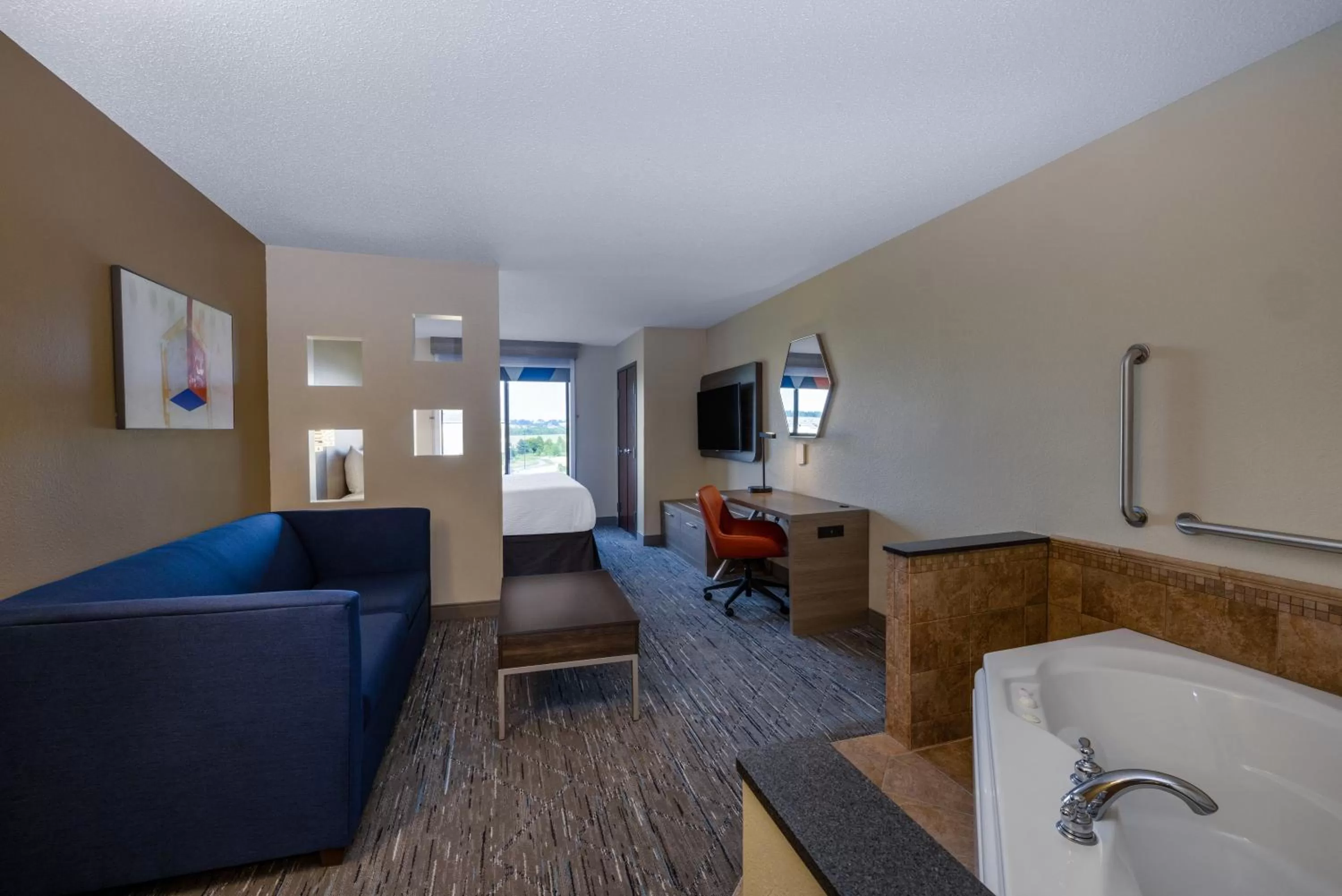 Holiday Inn Express Rochester South - Mayo Area by IHG