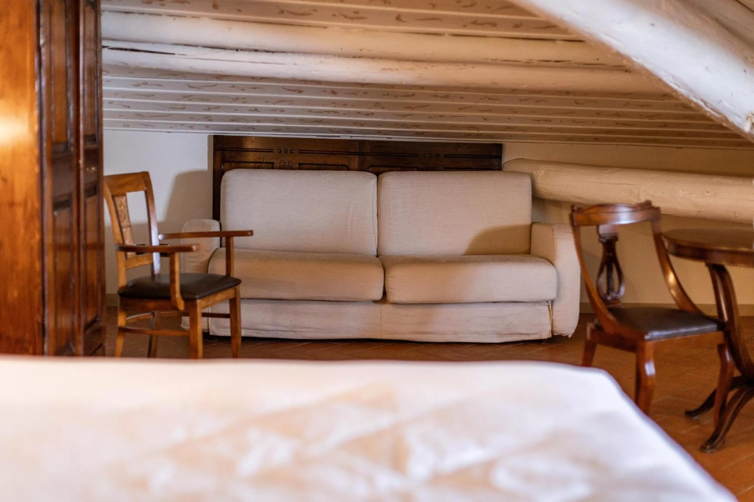 Seating Area in Classique