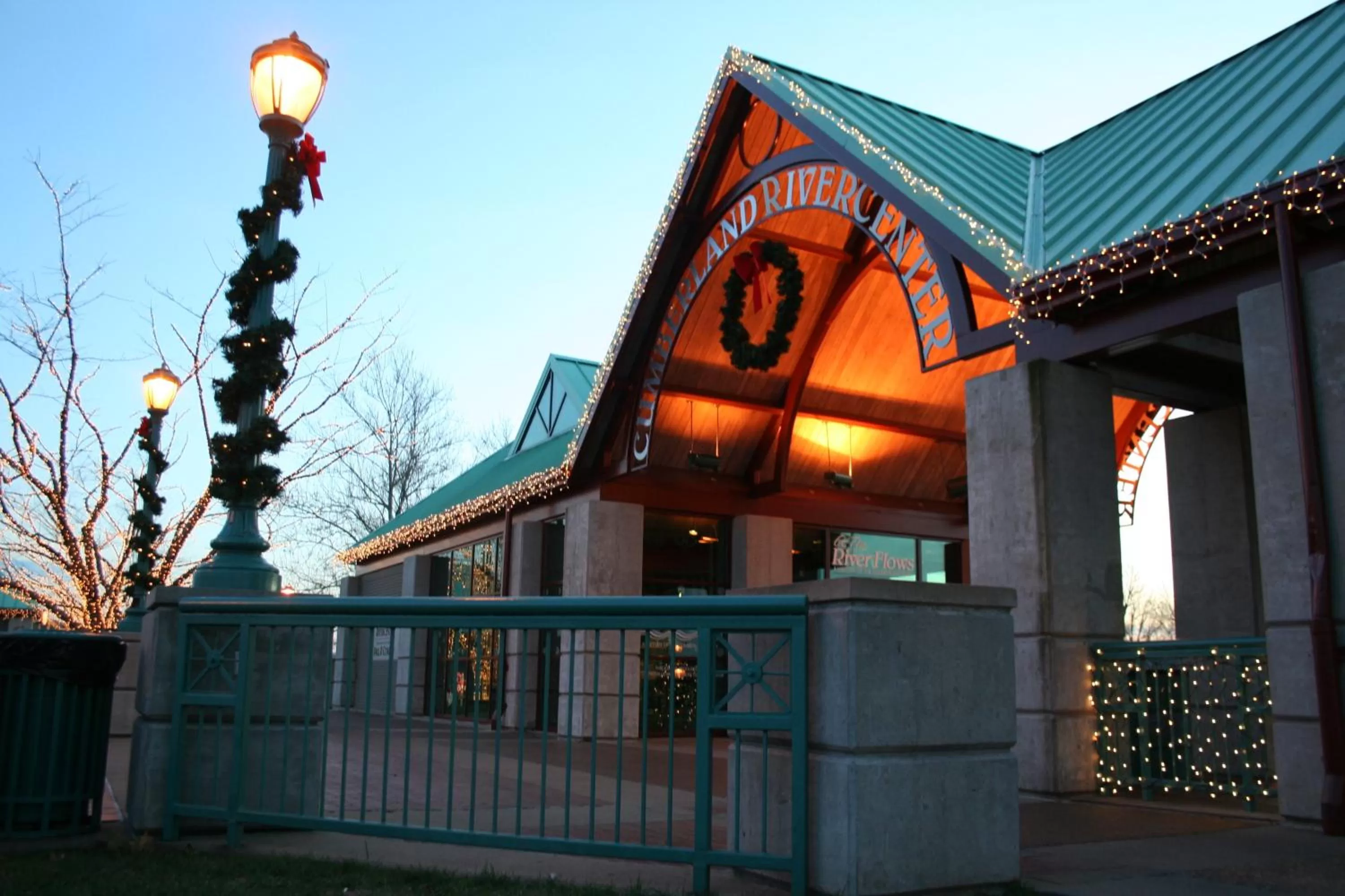 Nearby landmark in Country Inn & Suites by Radisson, Clarksville, TN