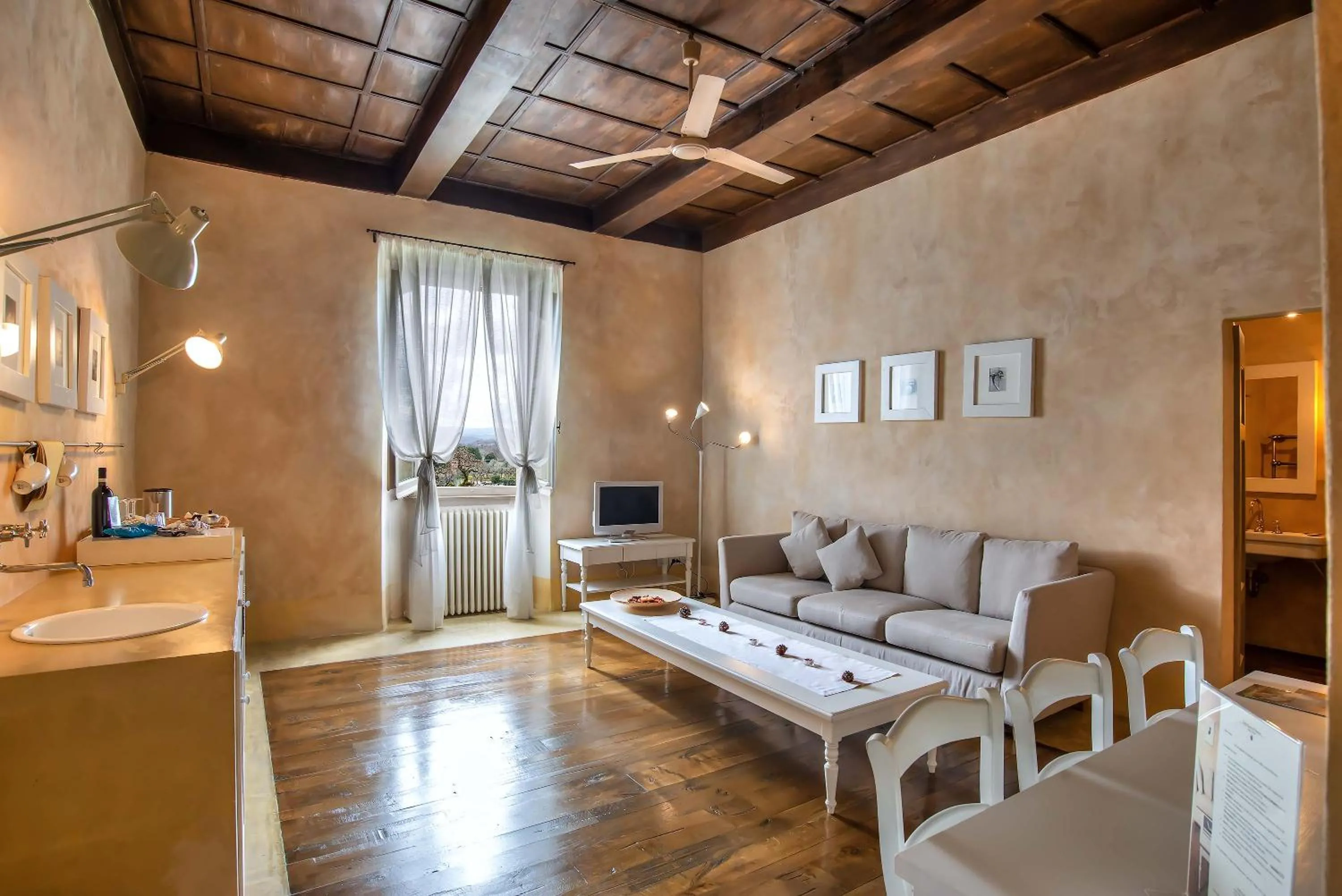 Superior Suite in Villa Cassia di Baccano