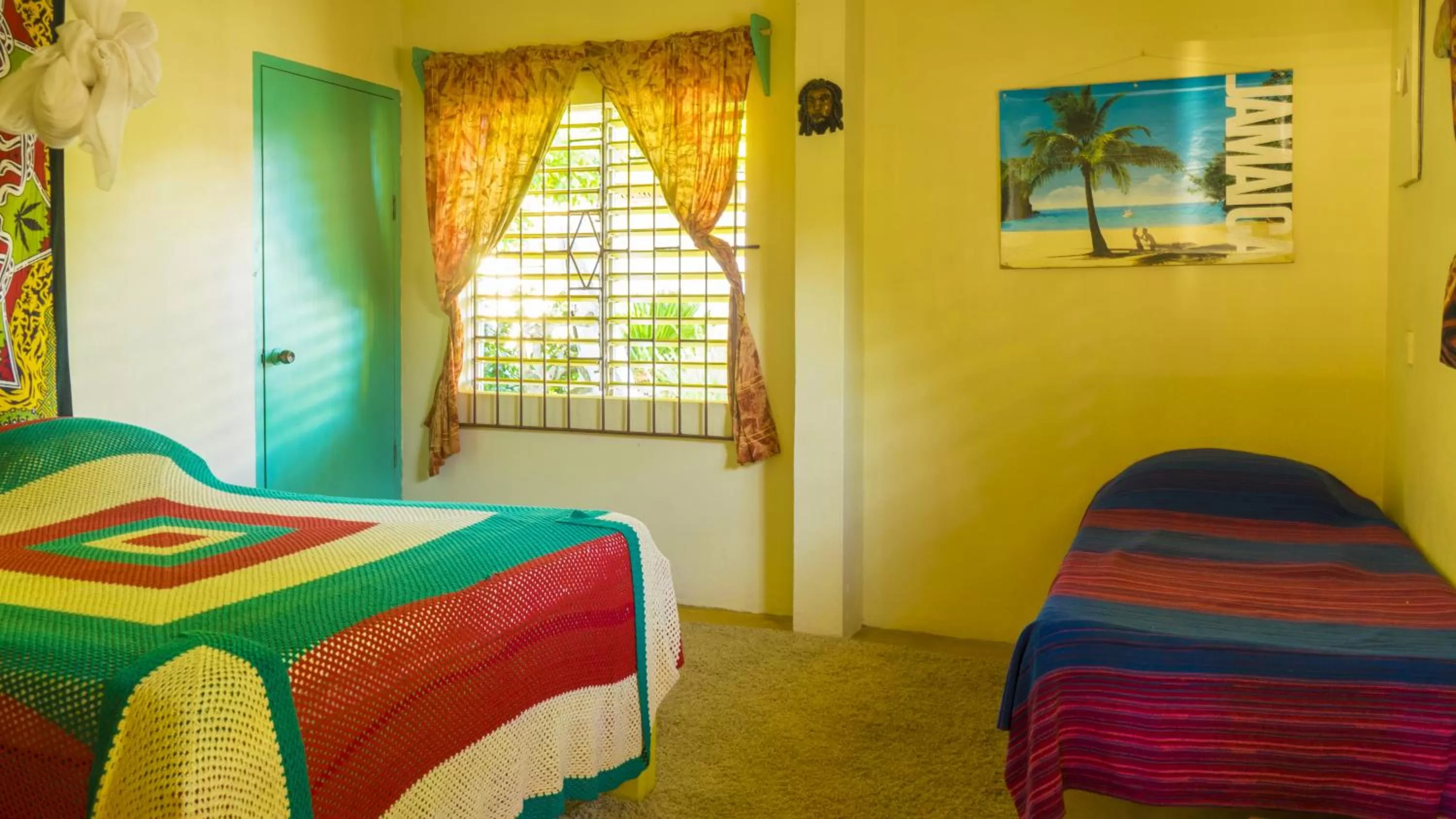 Bedroom, Bed in Zion Country