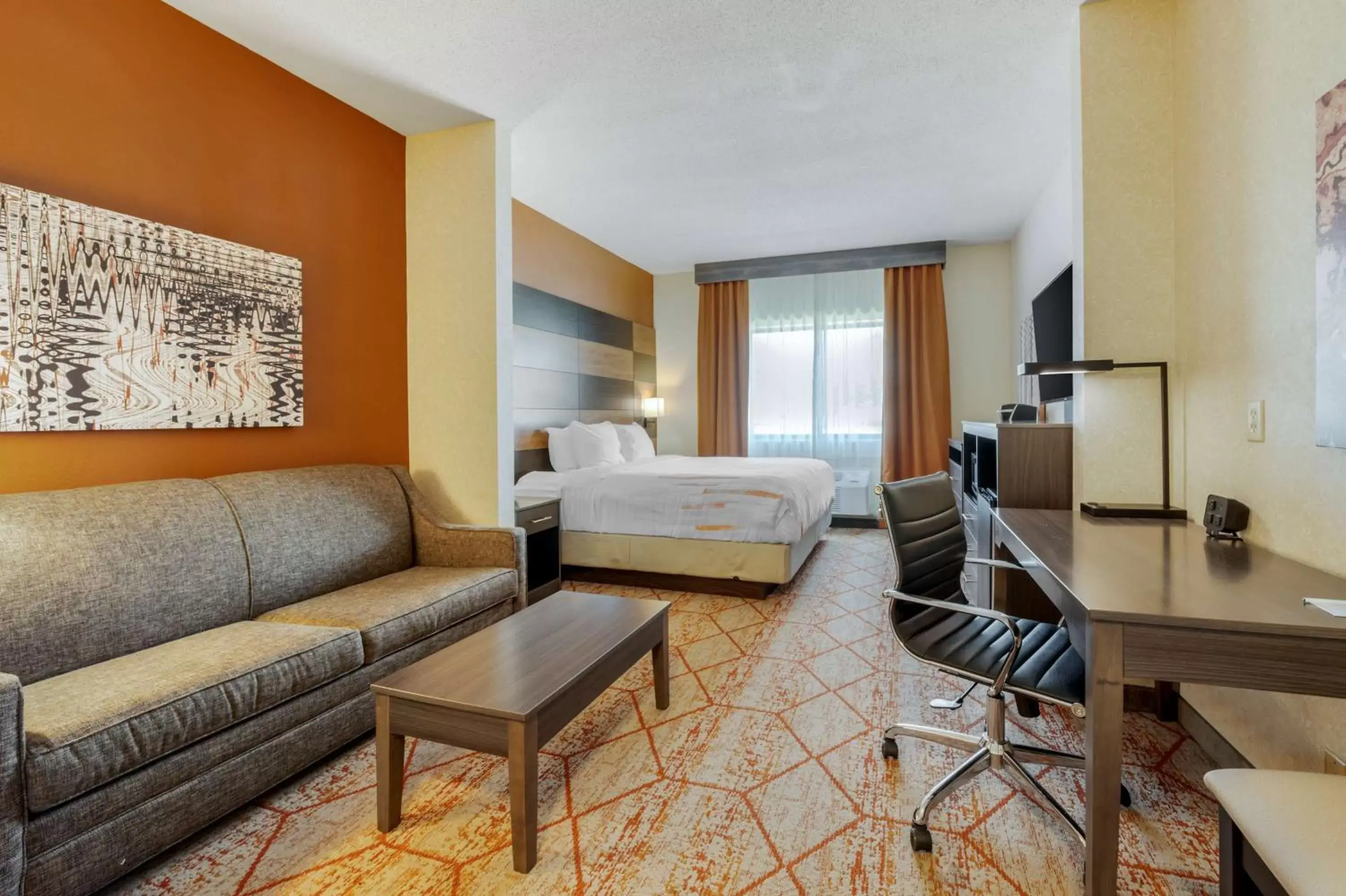 King Room with Sofa Bed in Best Western Plus Warsaw King Room with Sofa Bed in Best Western Plus Warsaw