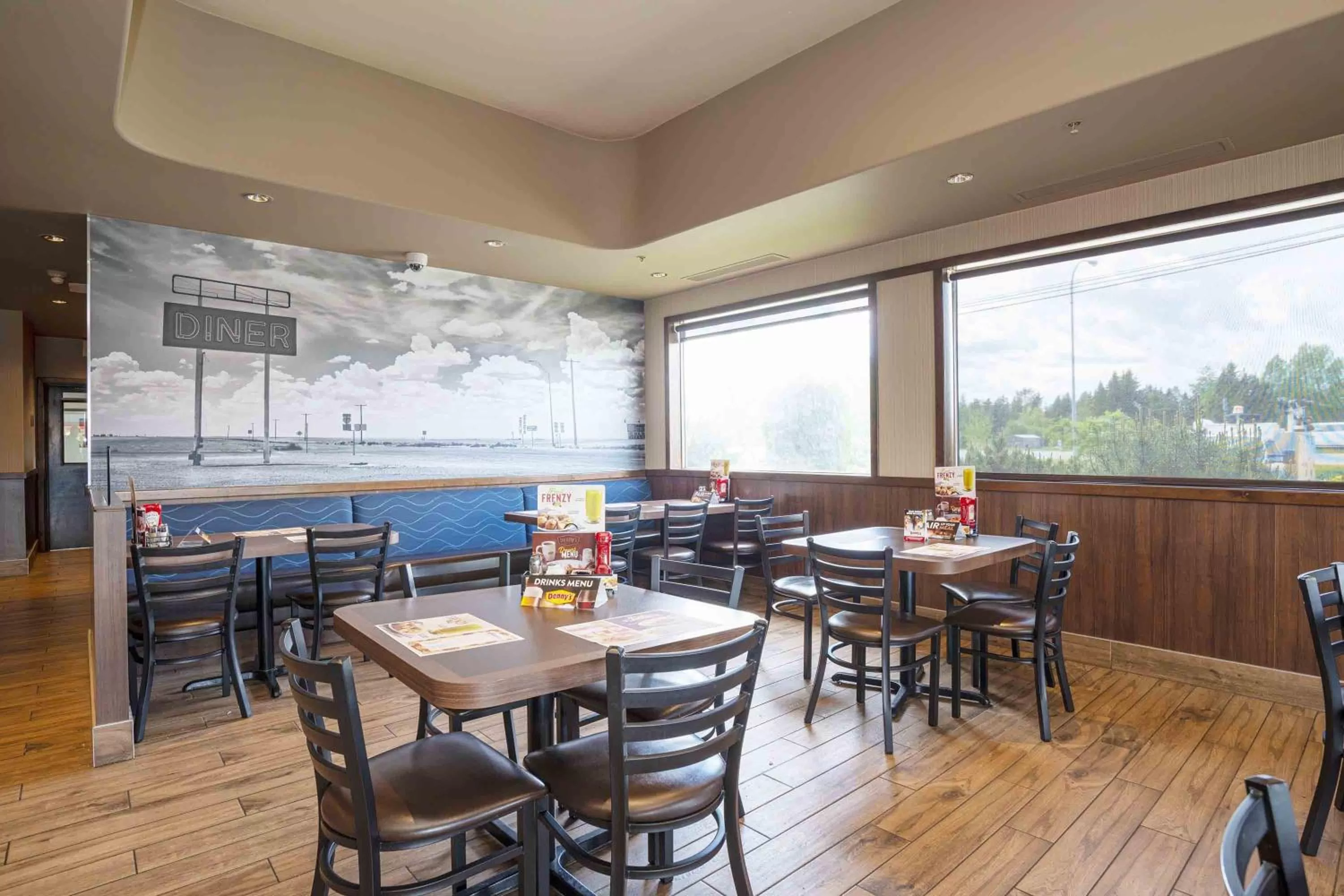 Restaurant/places to eat in Sandman Hotel Quesnel