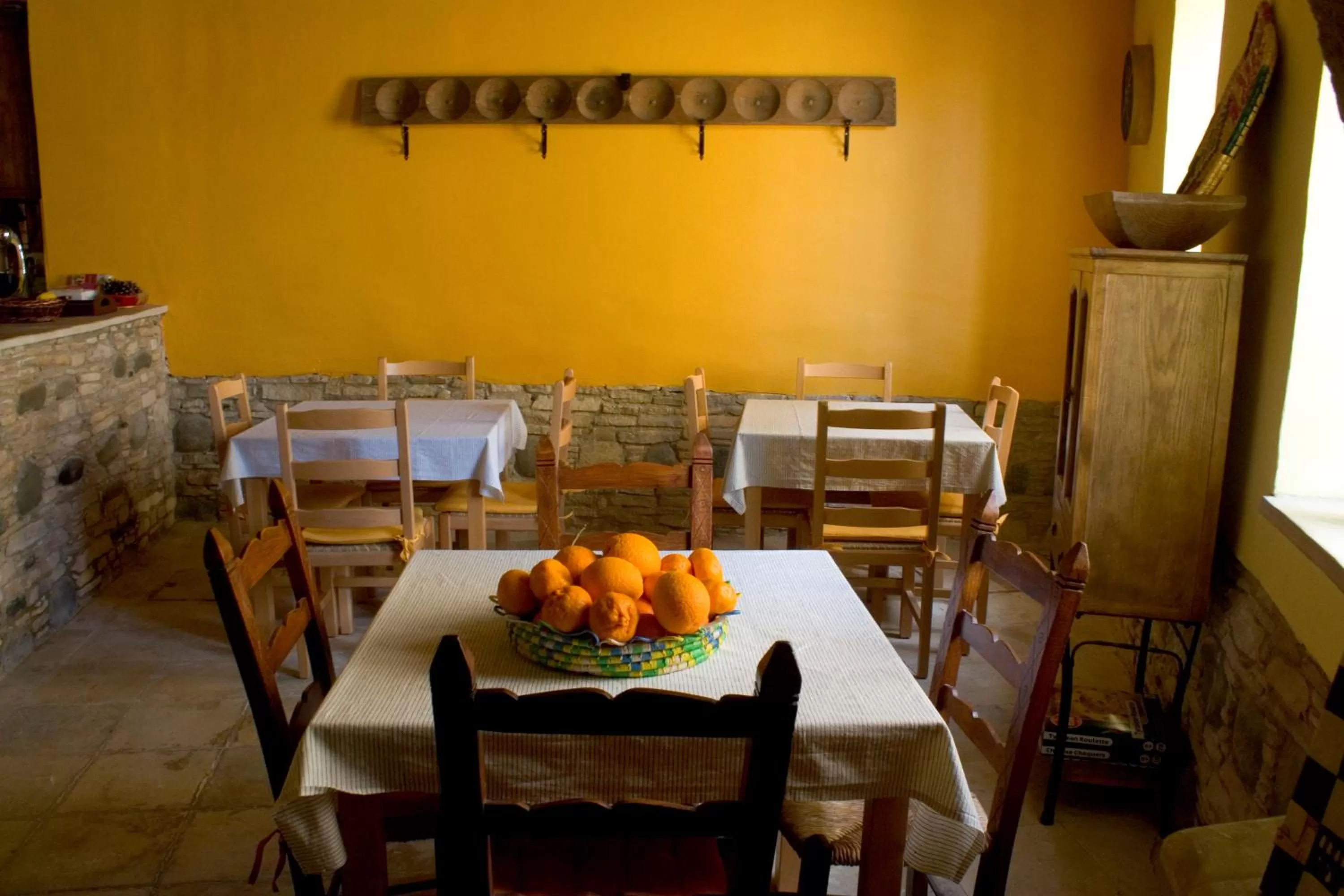 Restaurant/places to eat in Aperanti Agrotourism