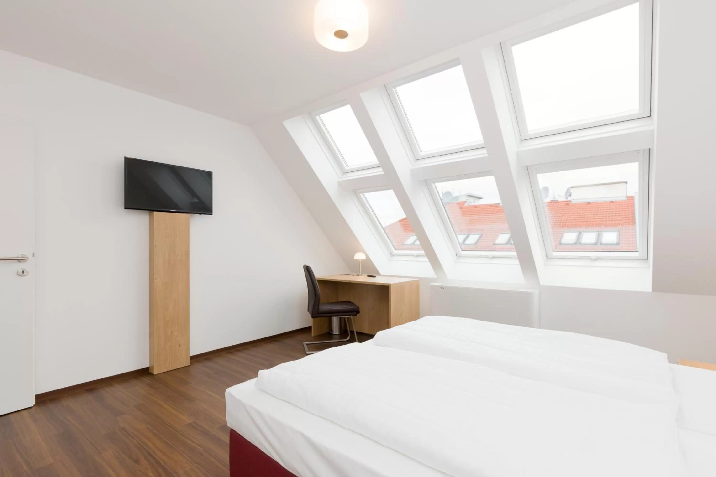 Bed in Vienna Stay Apartments or Rooms 1050