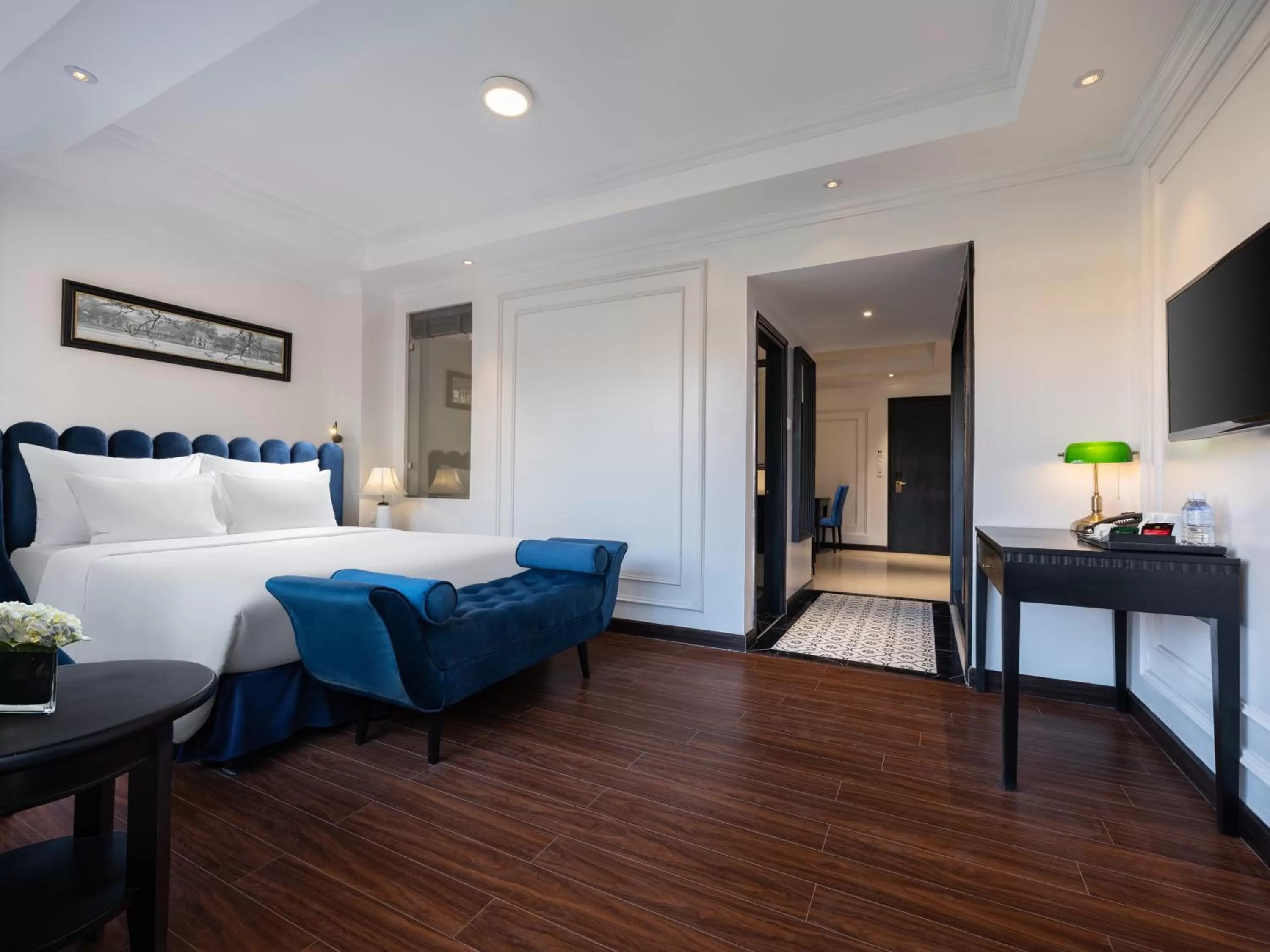 Bed in The Flower Boutique Hotel & Travel