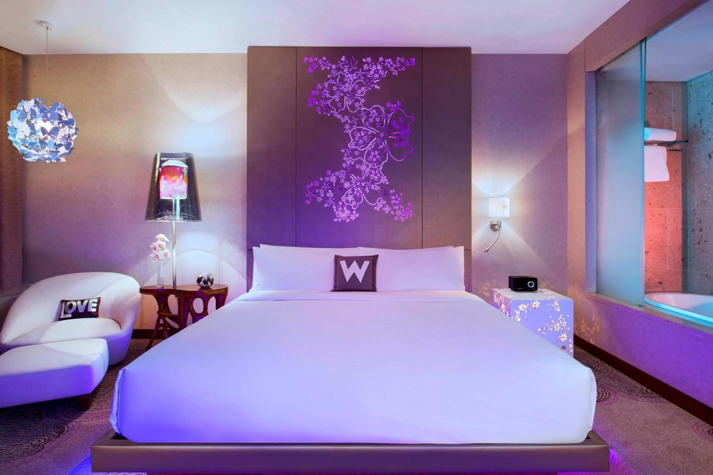 Photo of the whole room, Bed in W Singapore - Sentosa Cove