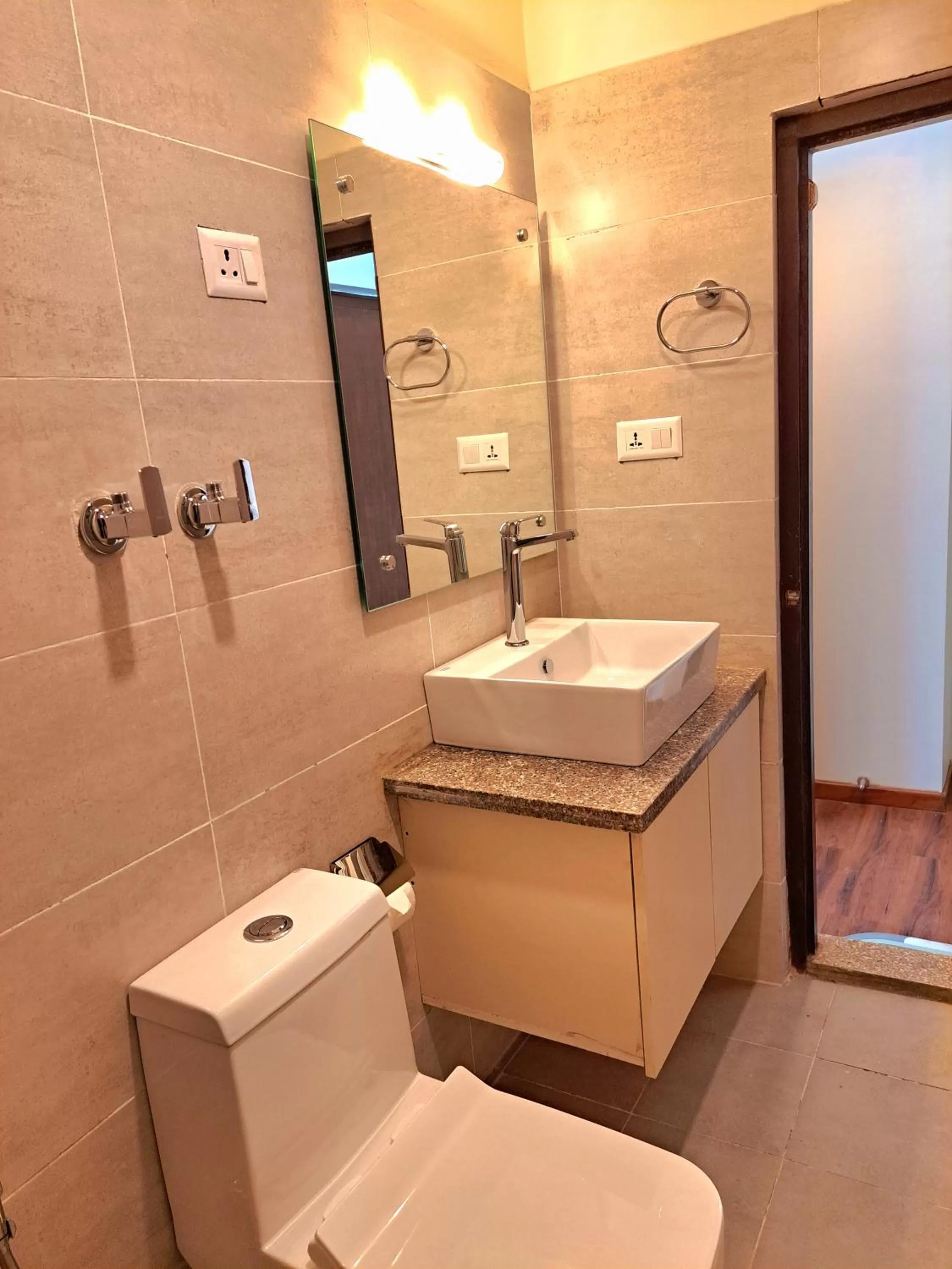 Bathroom in Rodeos Inn