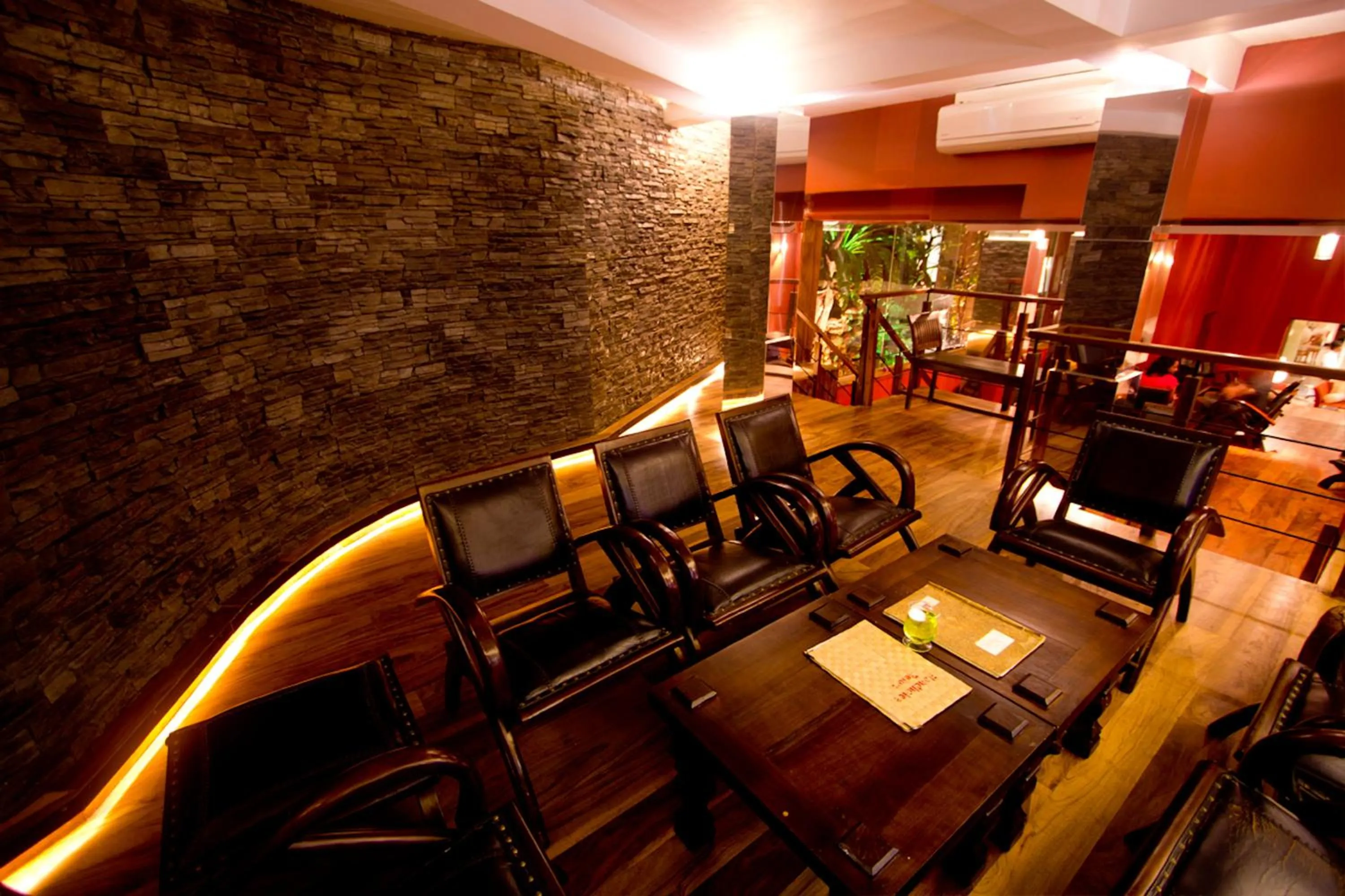 Communal lounge/ TV room in Randholee Resort & Spa