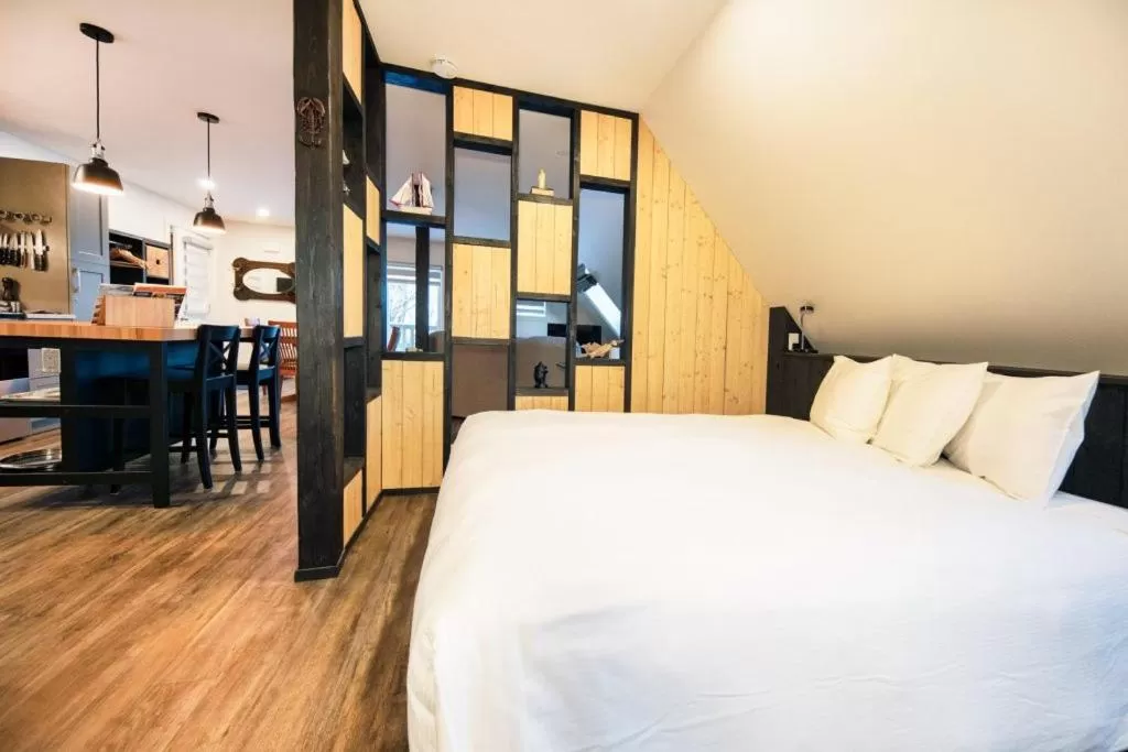 Bed in Auberge Sous les Arbres