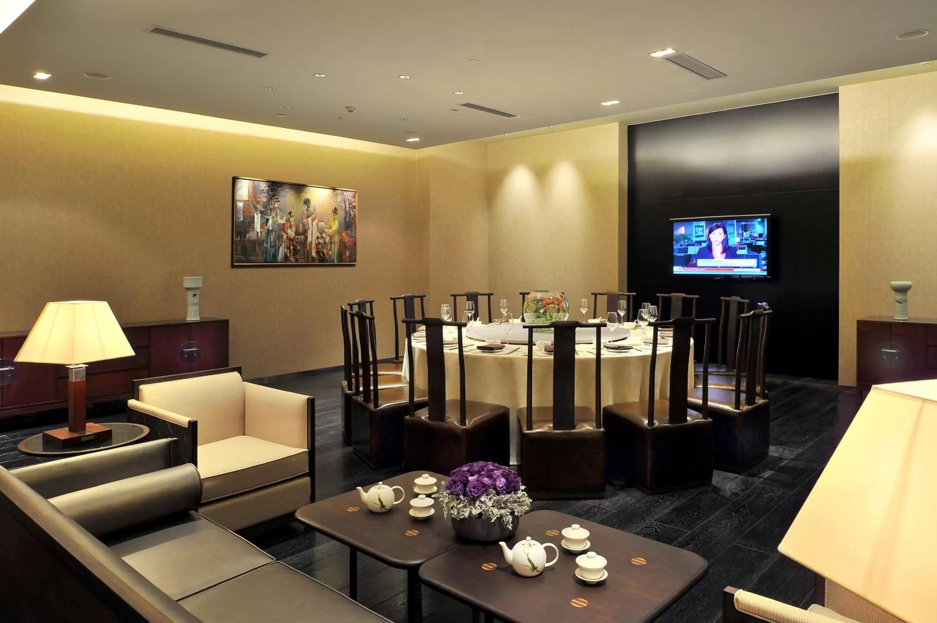 Restaurant/places to eat in Himalayas Hotel Shanghai