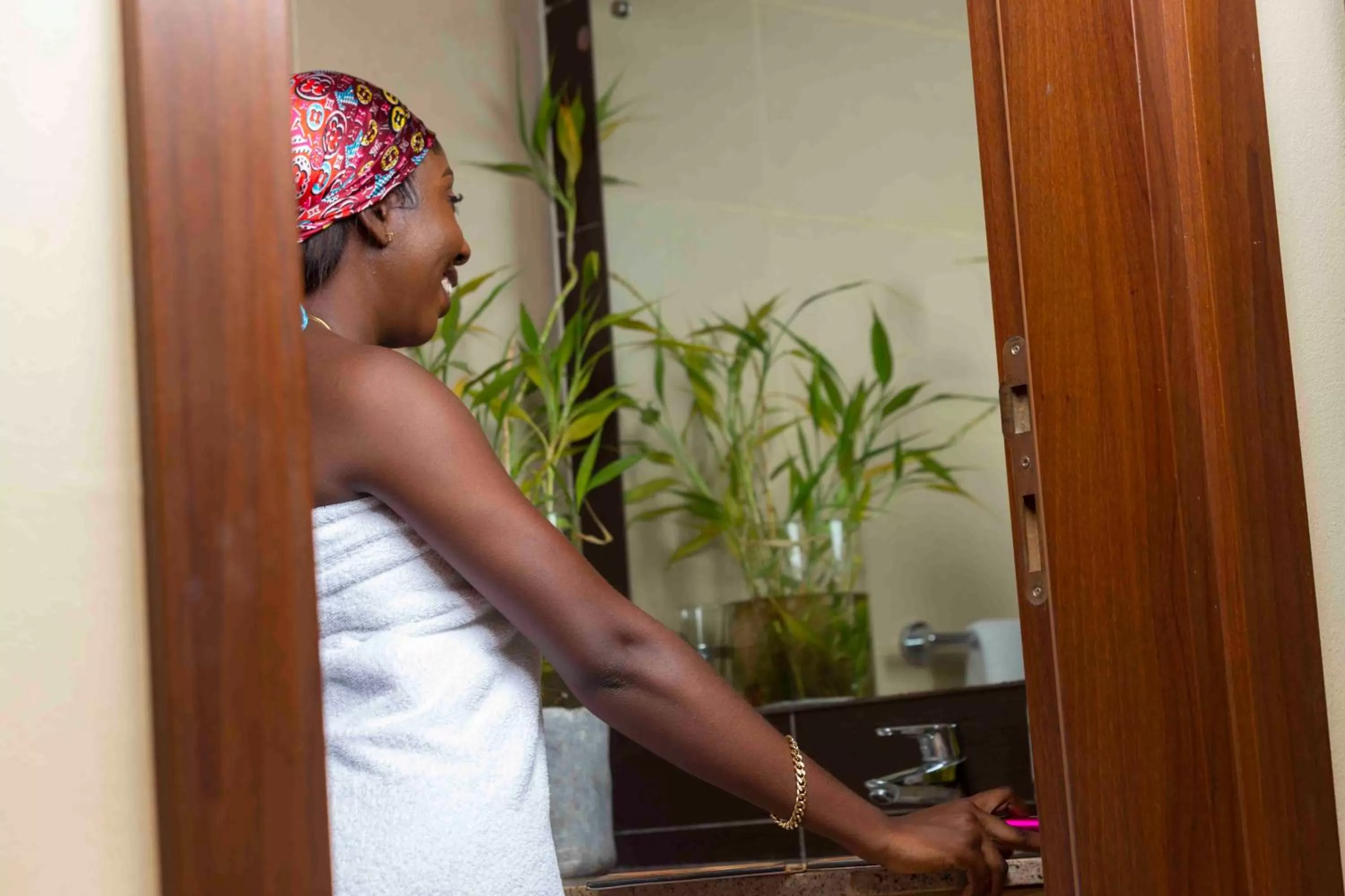 Roots Hotel Apartment