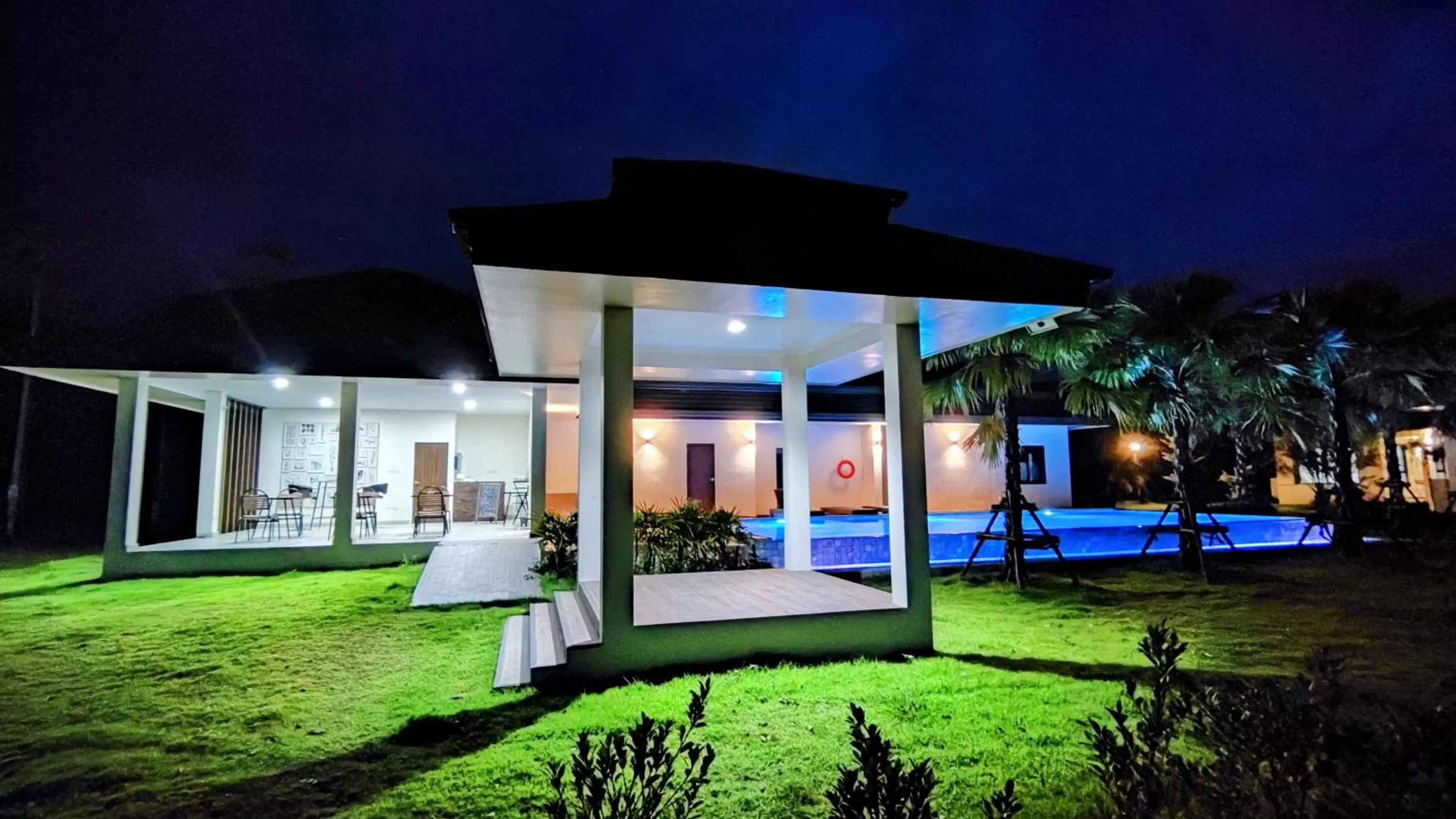 Patio in Isan Golf & Adventure Hotel