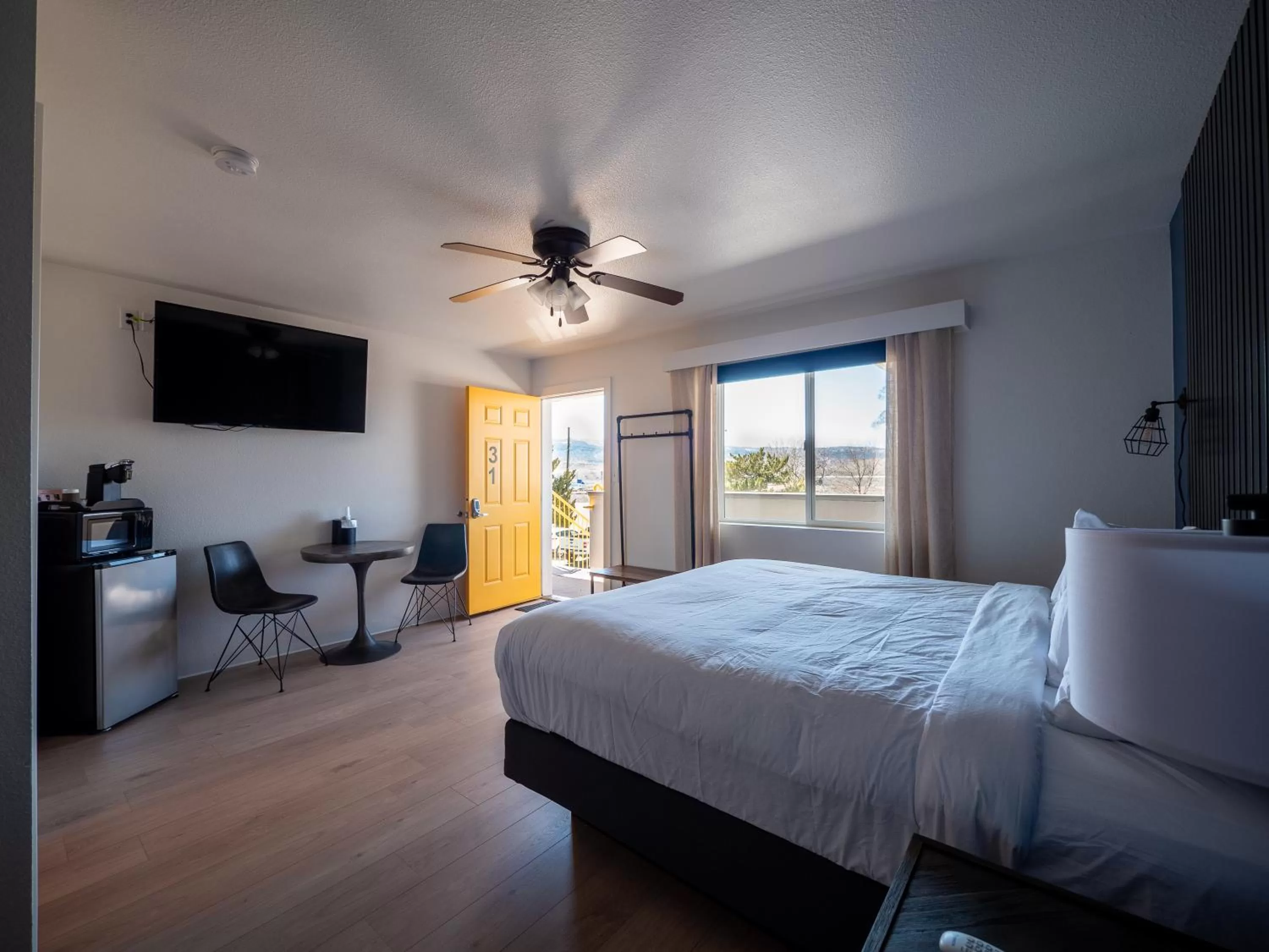 Bed in Balanced Rock Inn