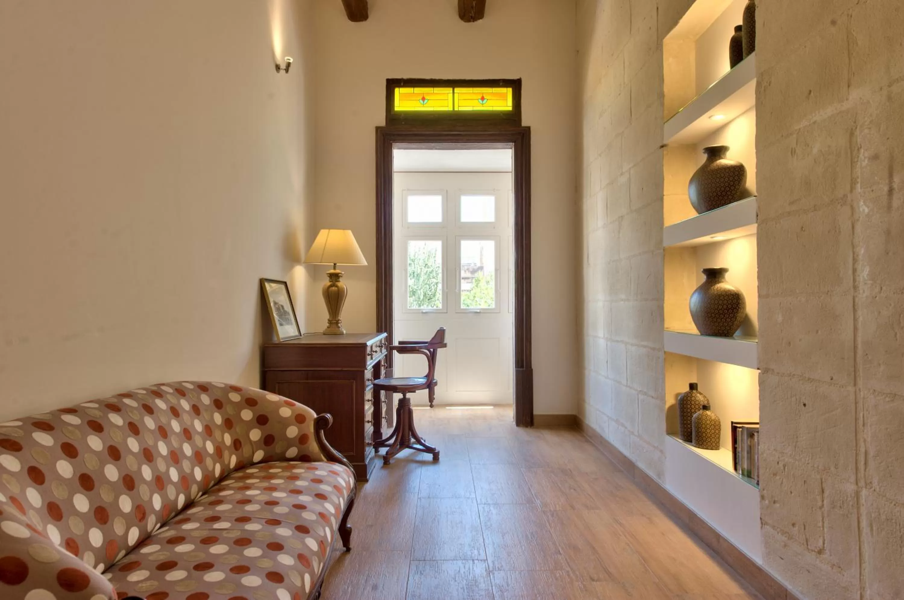 Library in Palazzo Violetta