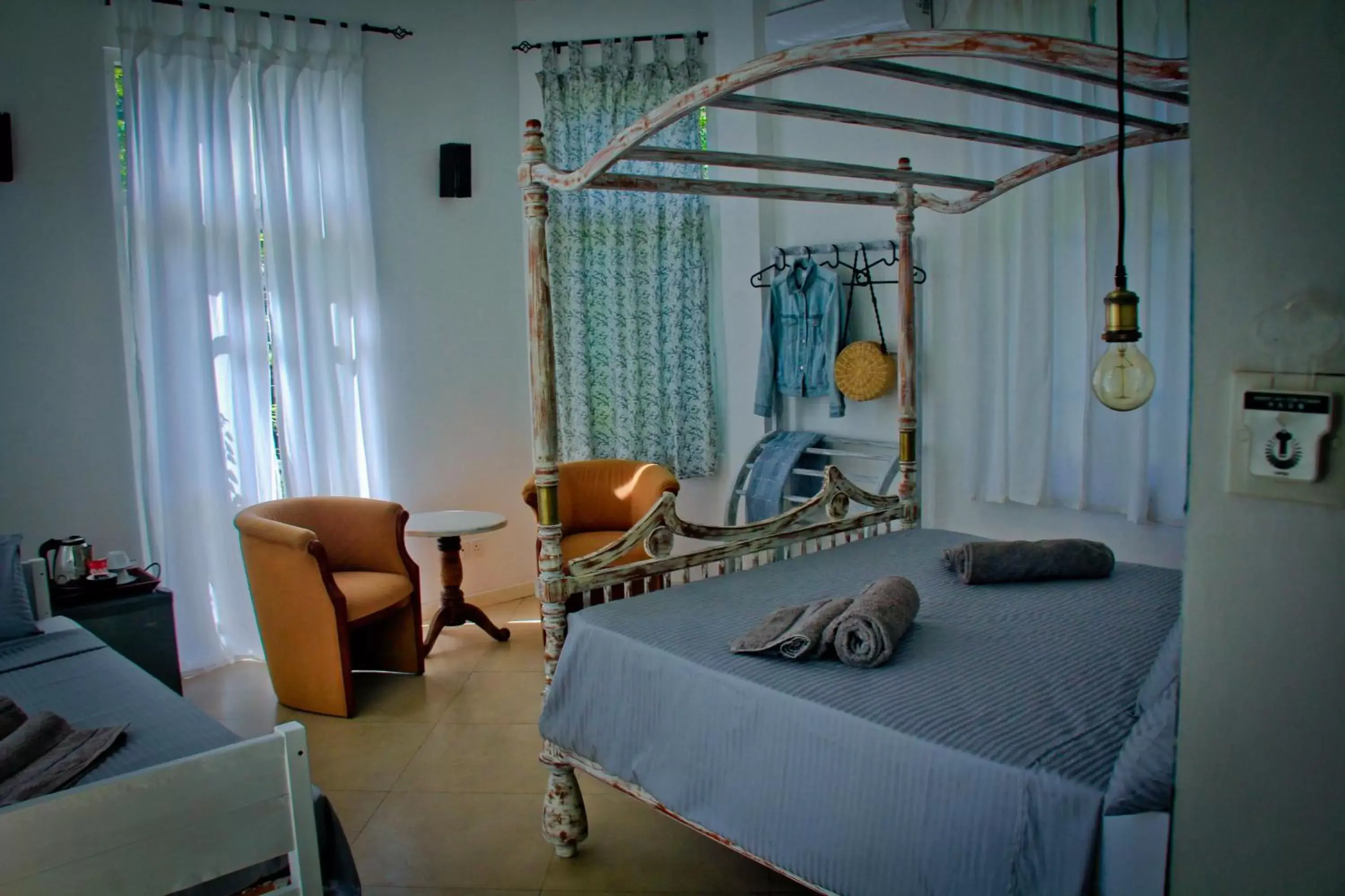 Triple Room with Garden View in Villa South Triple Room with Garden View in Villa South