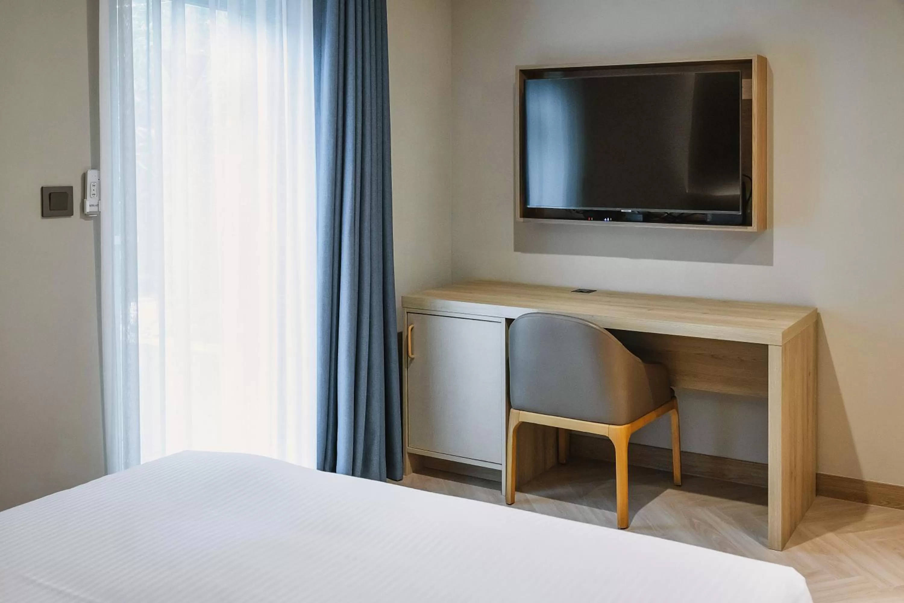 TV and multimedia, Bed in Hotel Foret The Spa